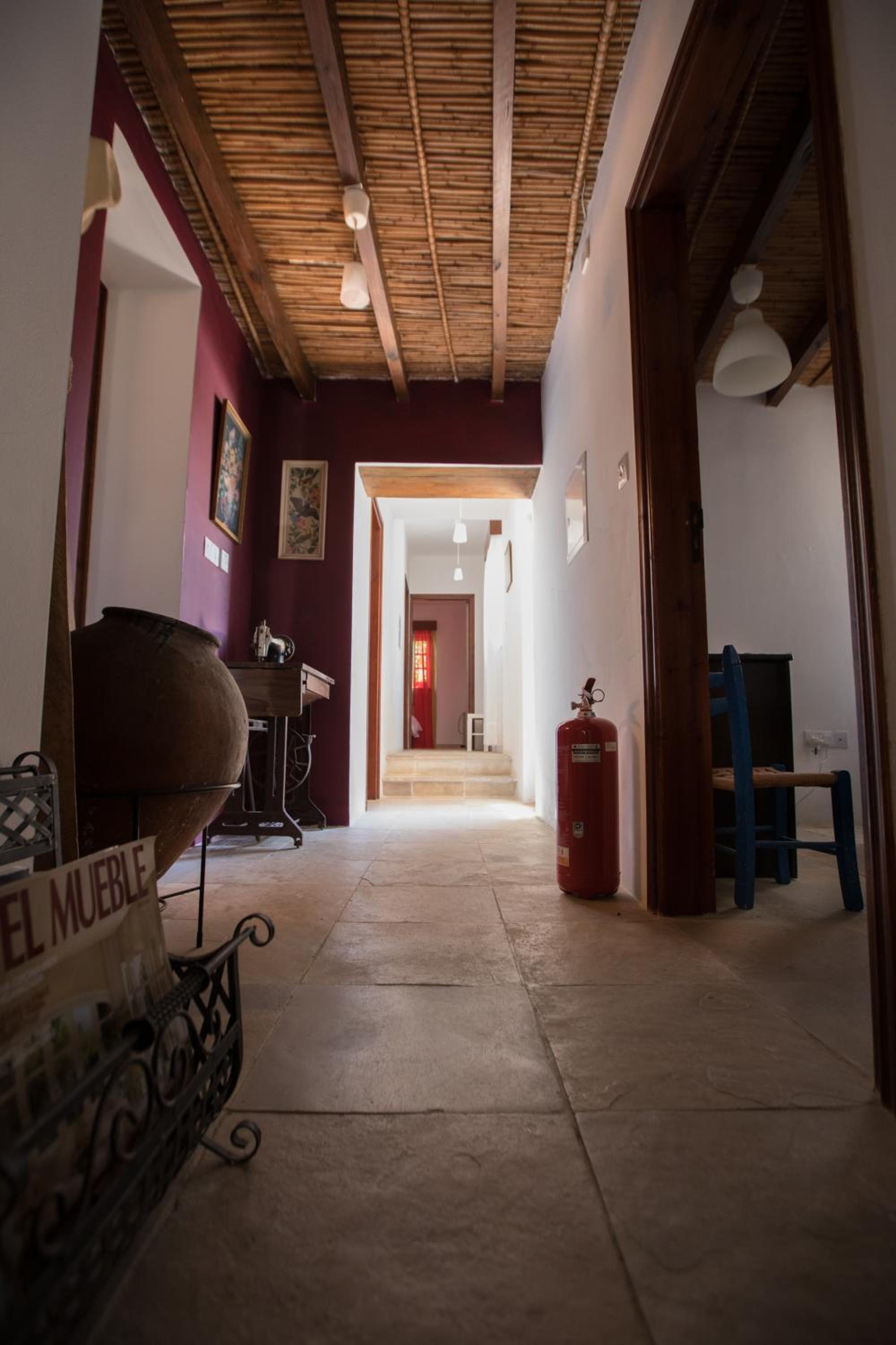 DROUSHIA CORNER HOUSE