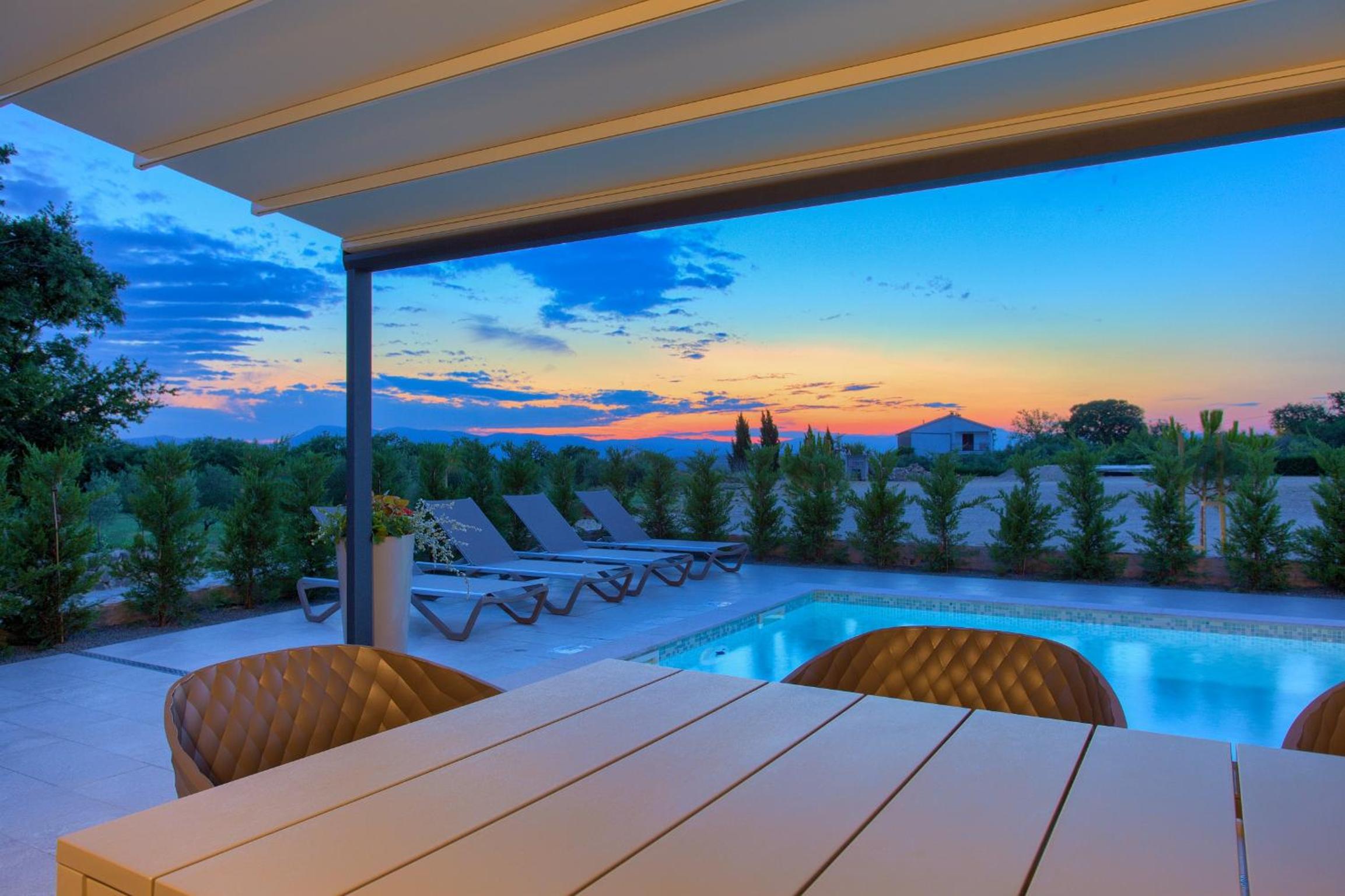 Holiday Home Elegant