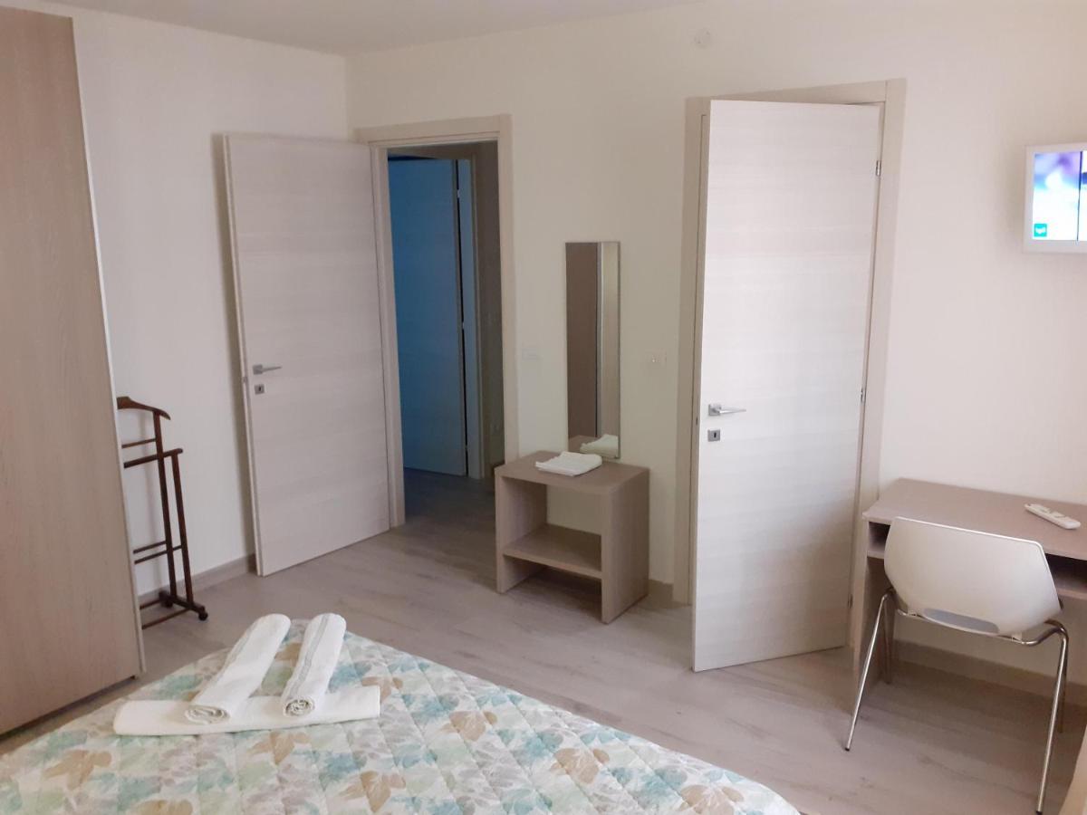 Bilocale indipendente a pochi passi dal mare di Rimini photo 4