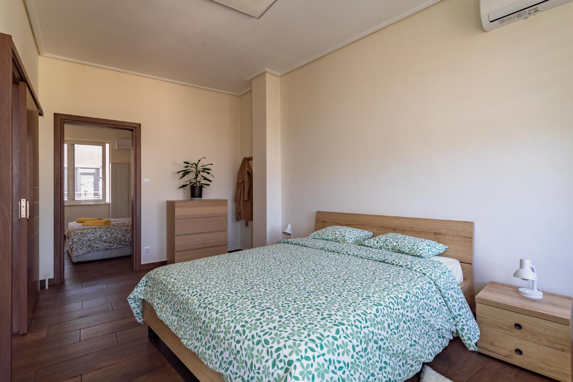 Acropolis Comfy Home in the Heart of Athens for 4 by Filos Inc