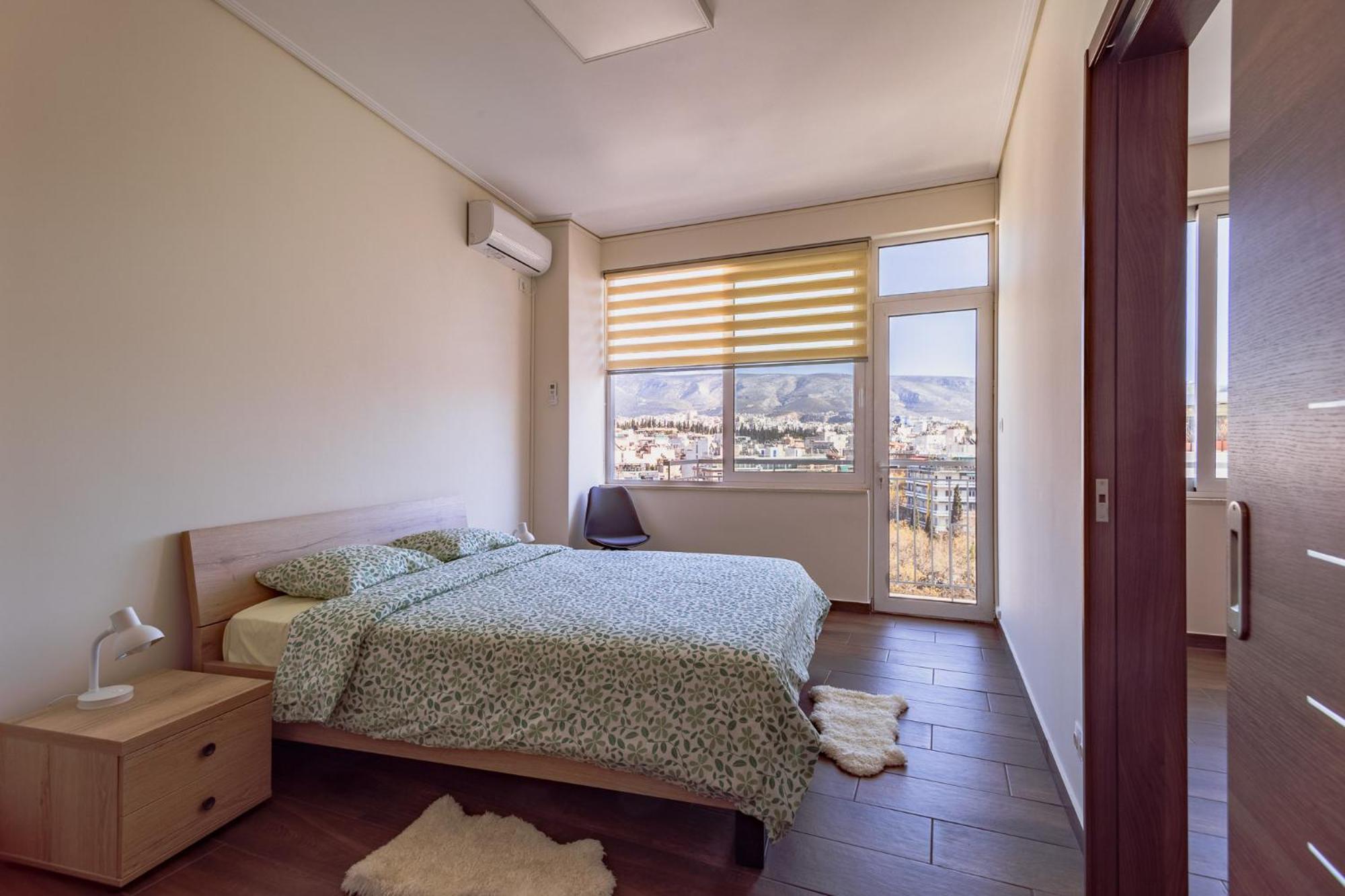 Acropolis Comfy Home in the Heart of Athens for 4 by Filos Inc