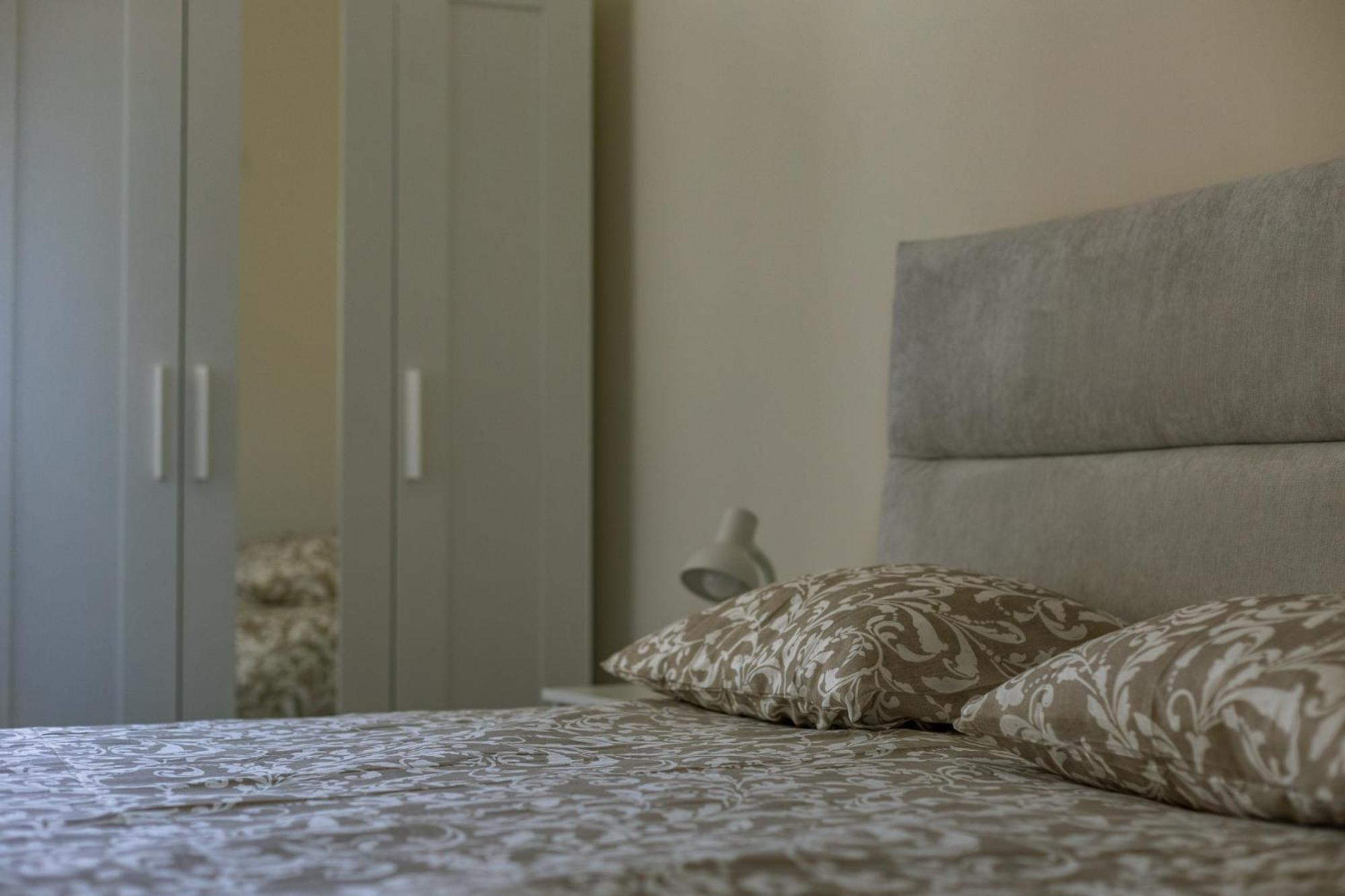 Acropolis Comfy Home in the Heart of Athens for 4 by Filos Inc
