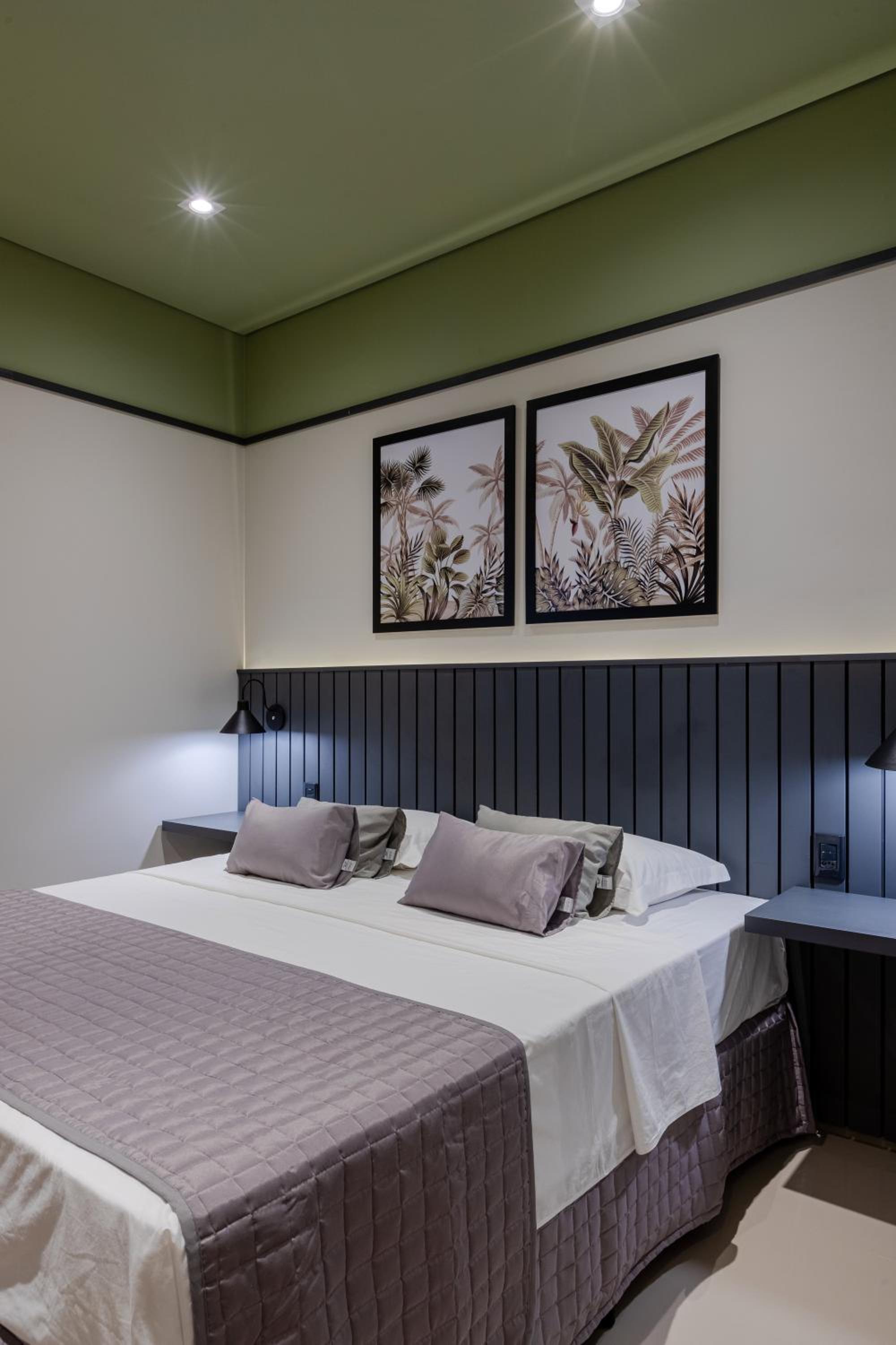 Avenida Hotel