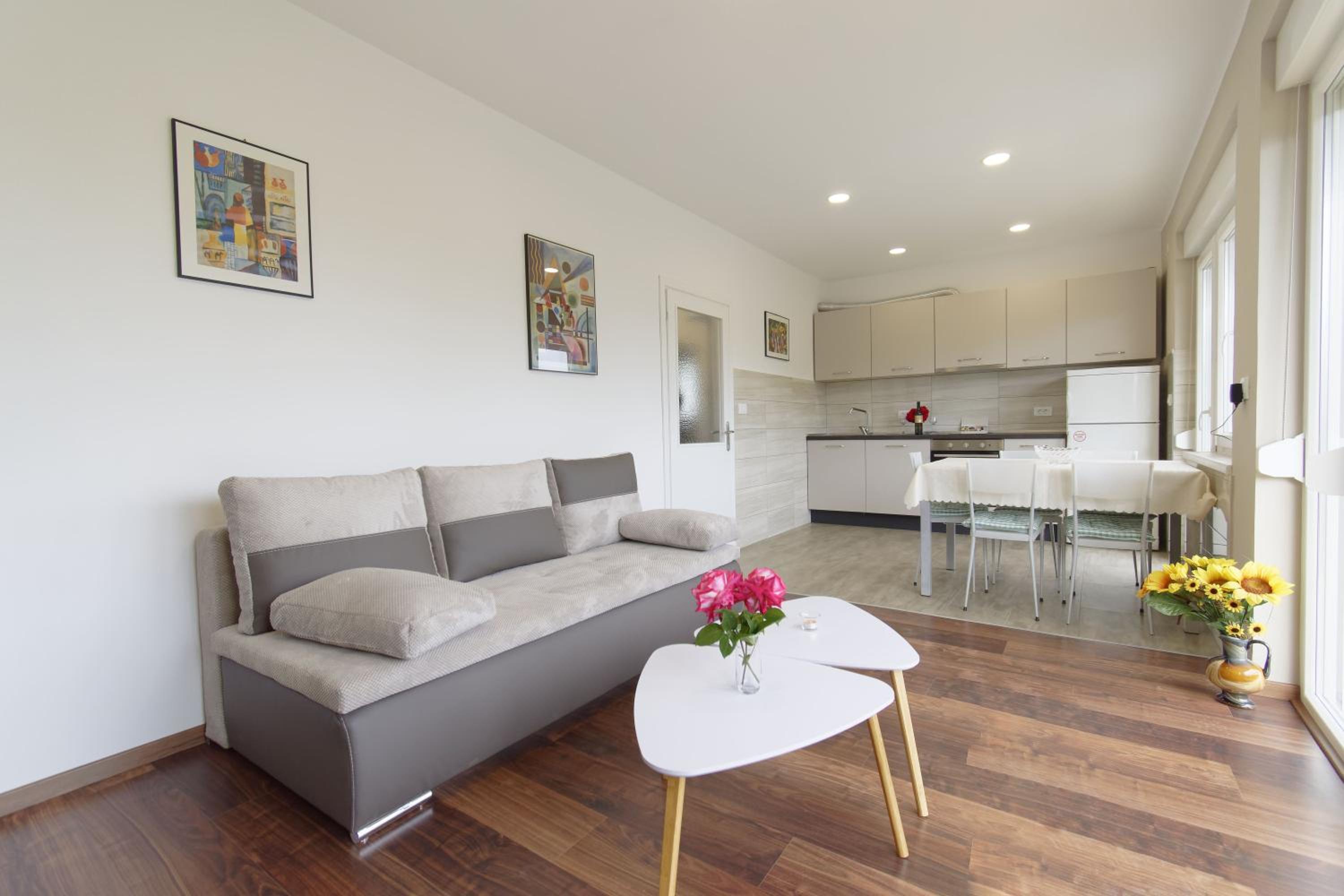 Apartment Patrik by Rent Istria
