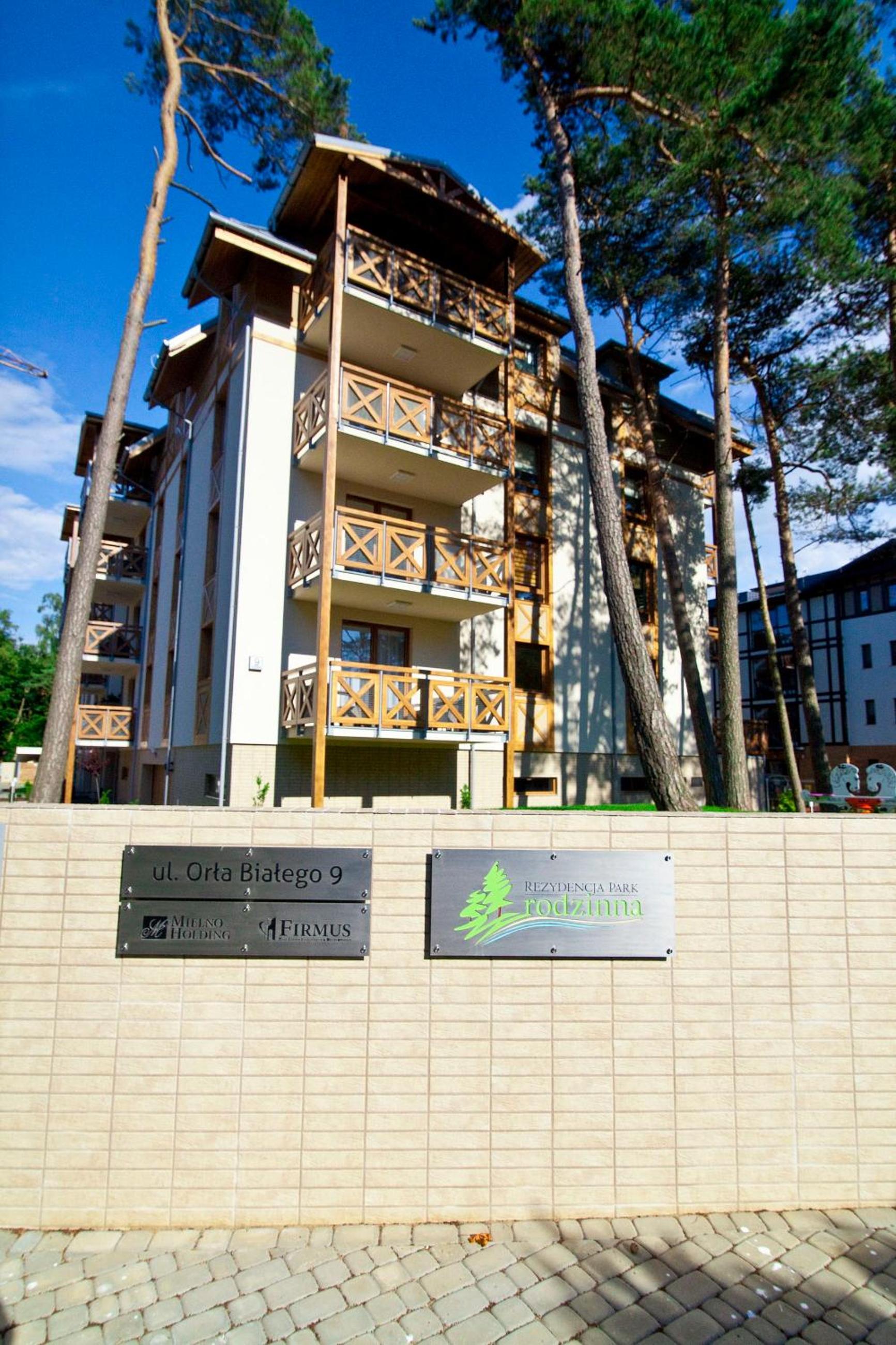 Mi Casa Holidays Rezydencja Park Rodzinna view 2