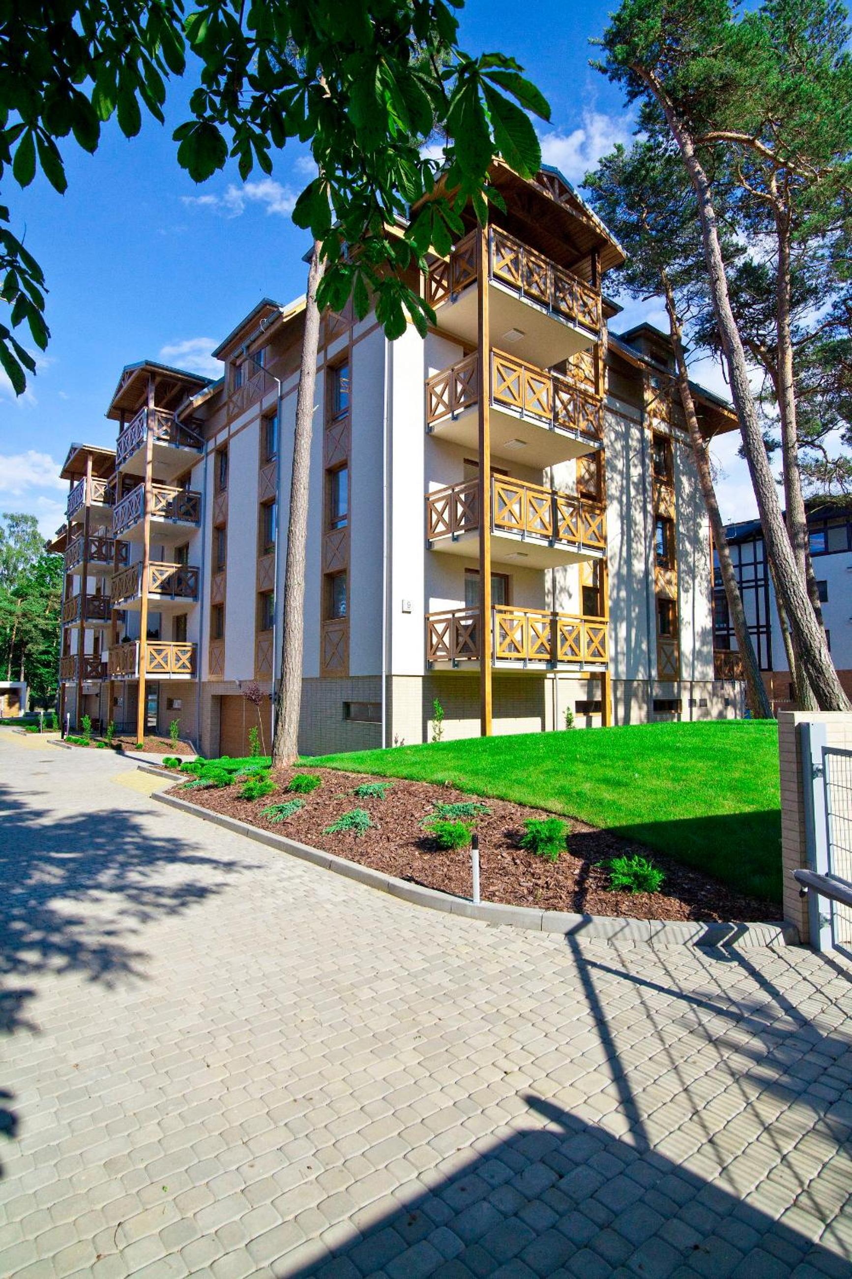 Mi Casa Holidays Rezydencja Park Rodzinna view 3