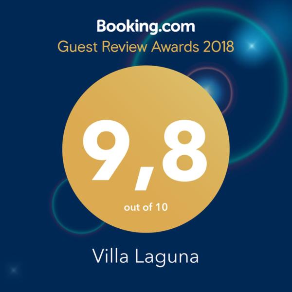 Villa Laguna