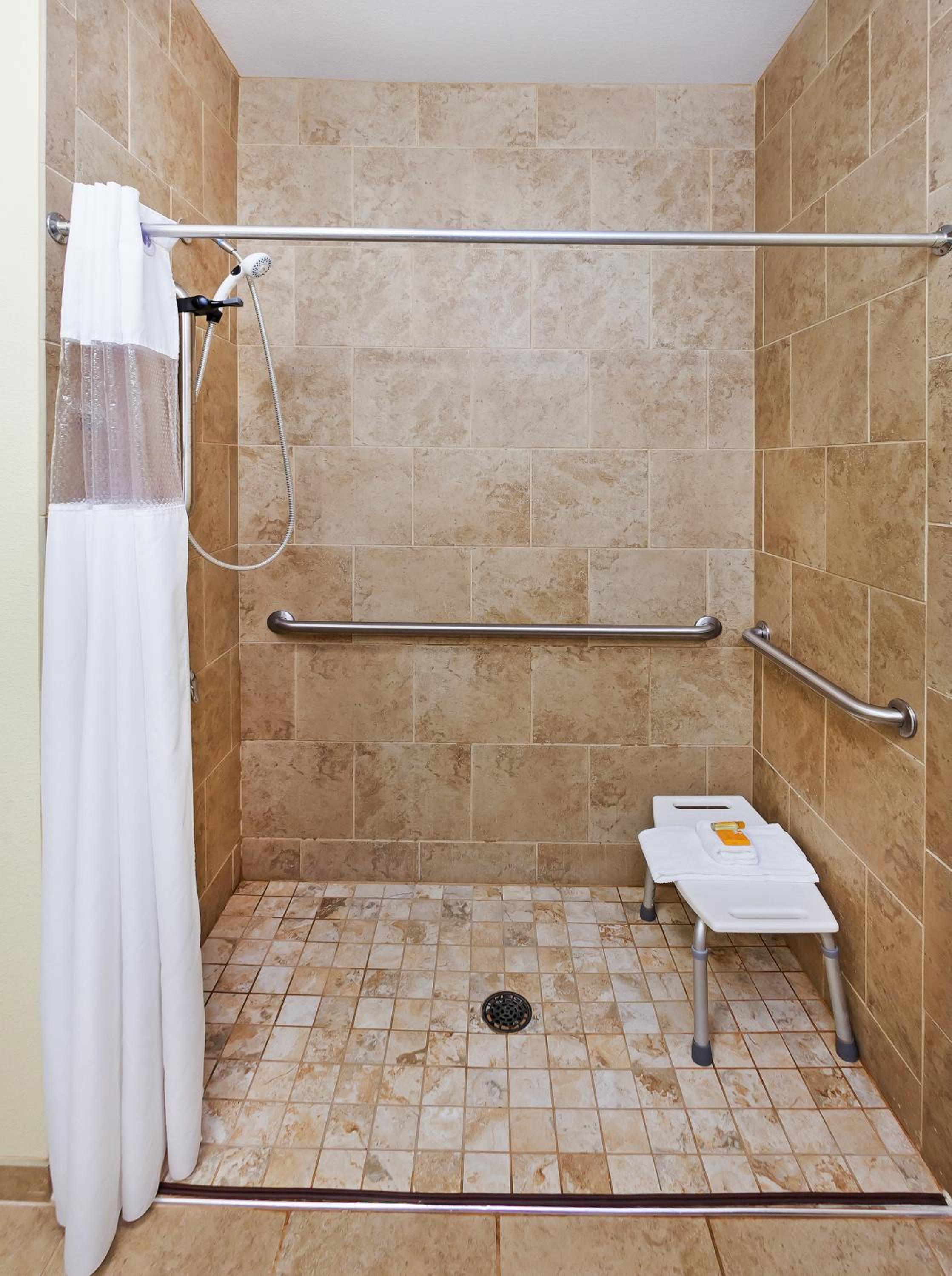 Dickinson Vacations - La Quinta by Wyndham Dickinson - Property Image 43