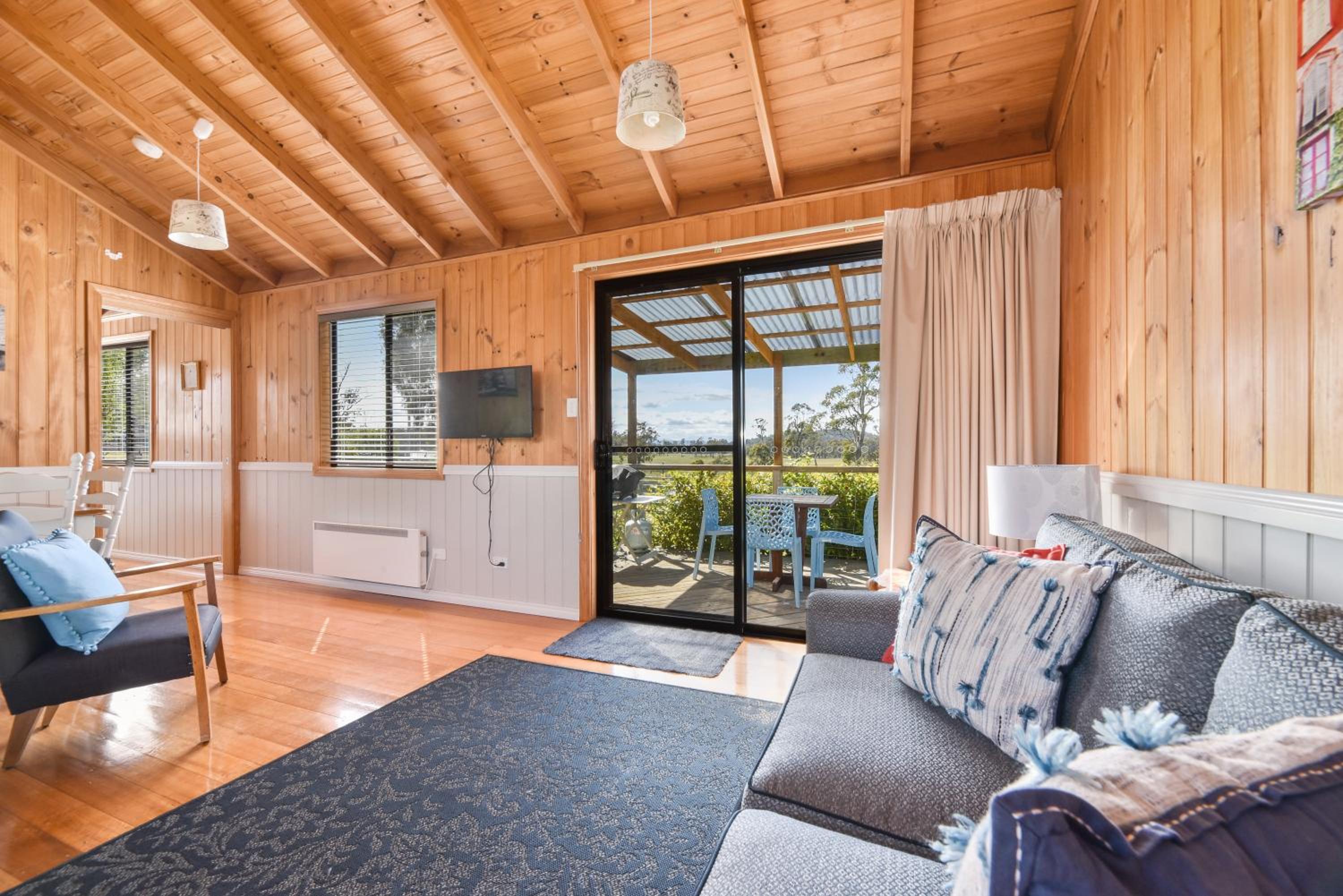 Hazelcreek Cottages