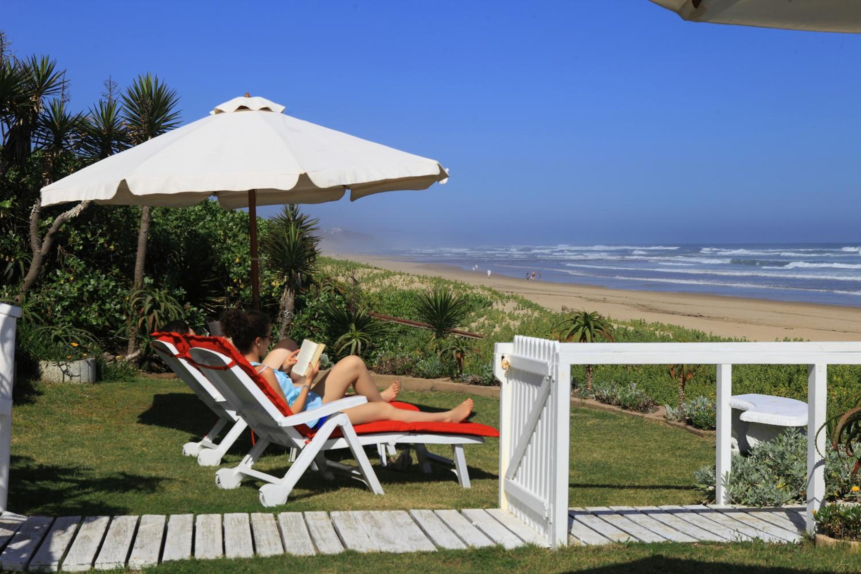 Haus am Strand - on the Beach