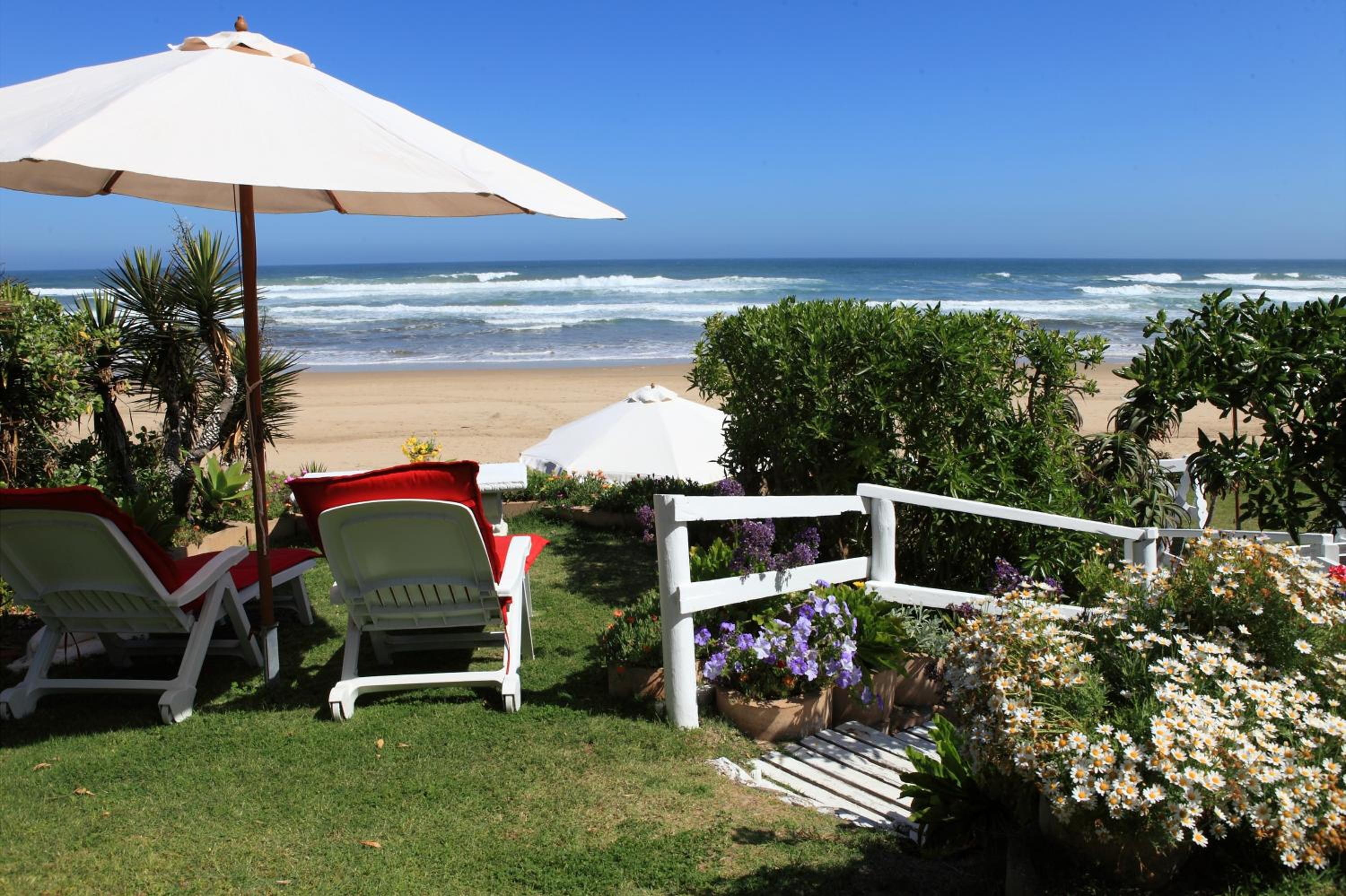 Haus am Strand - on the Beach