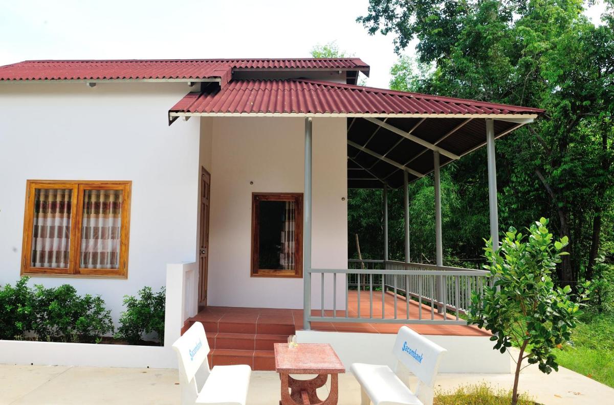 outdoor BBQ area