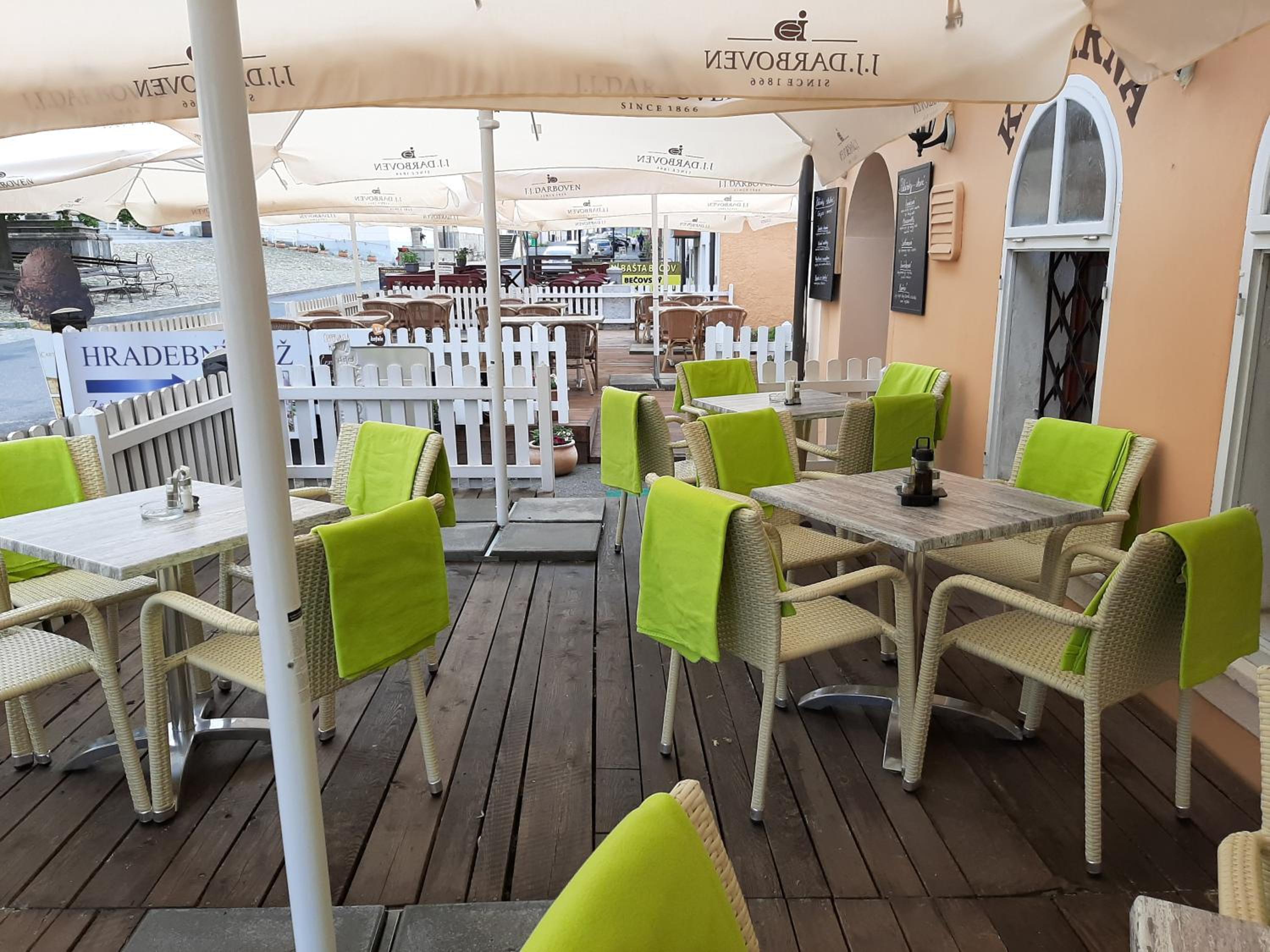 Penzion - Restaurant U Zámku