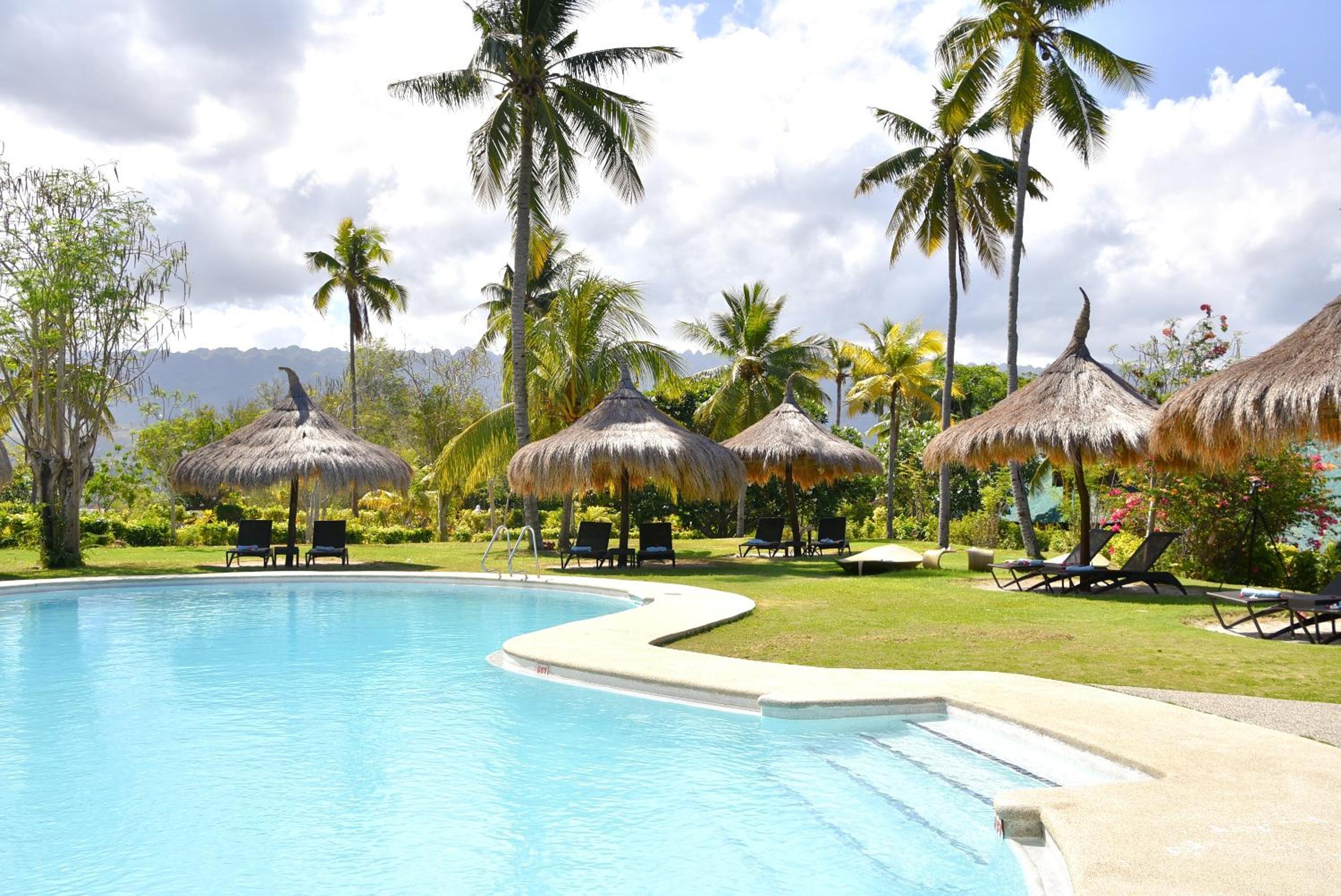 Badian Island Wellness Resort
