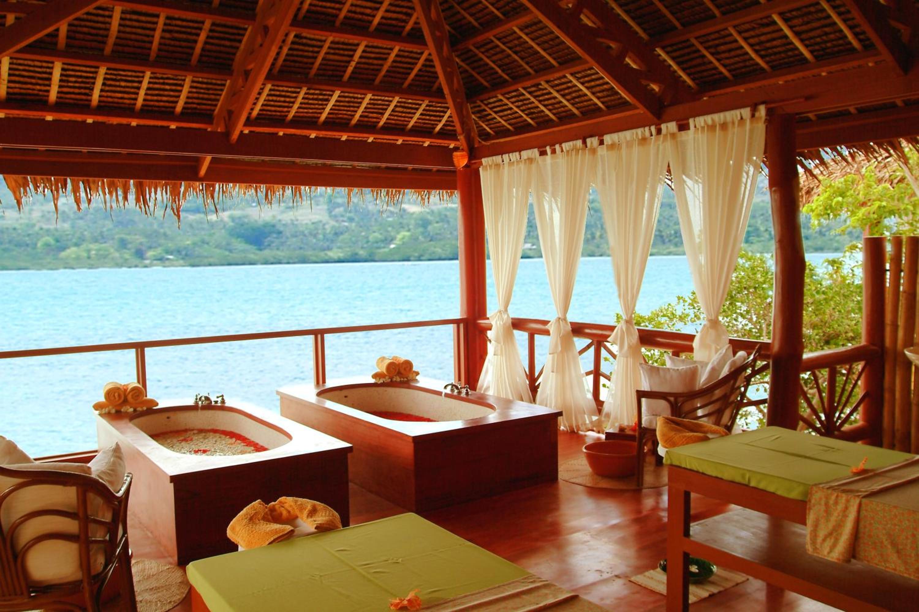 Badian Island Wellness Resort