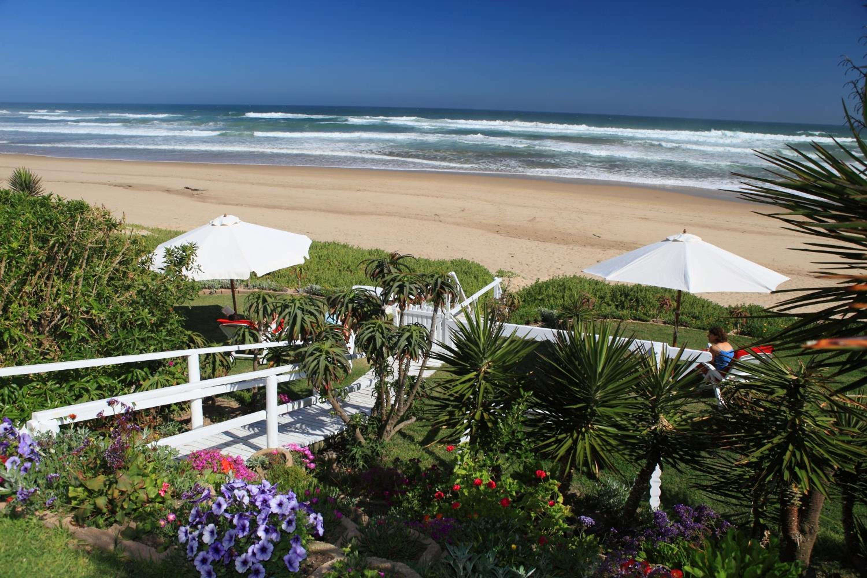 Haus am Strand - on the Beach