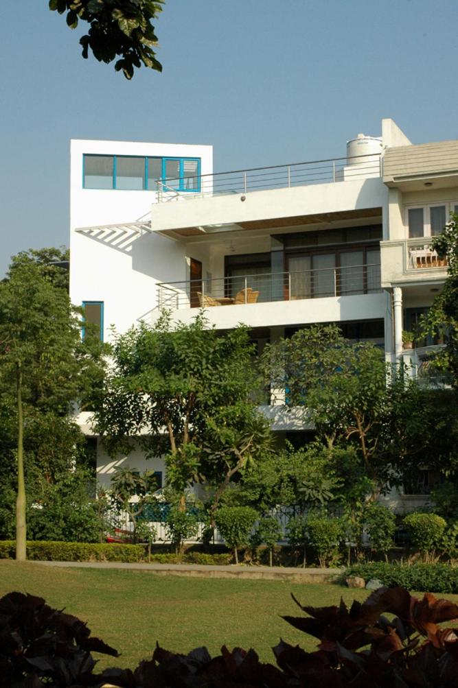 B Nineteen view 2