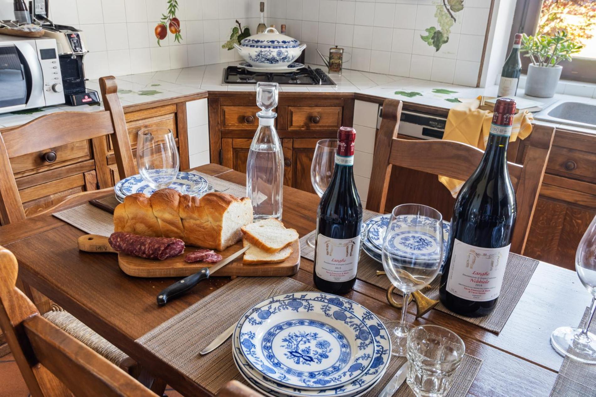 Villa Edy Barbaresco con piscina per gruppi e famiglie