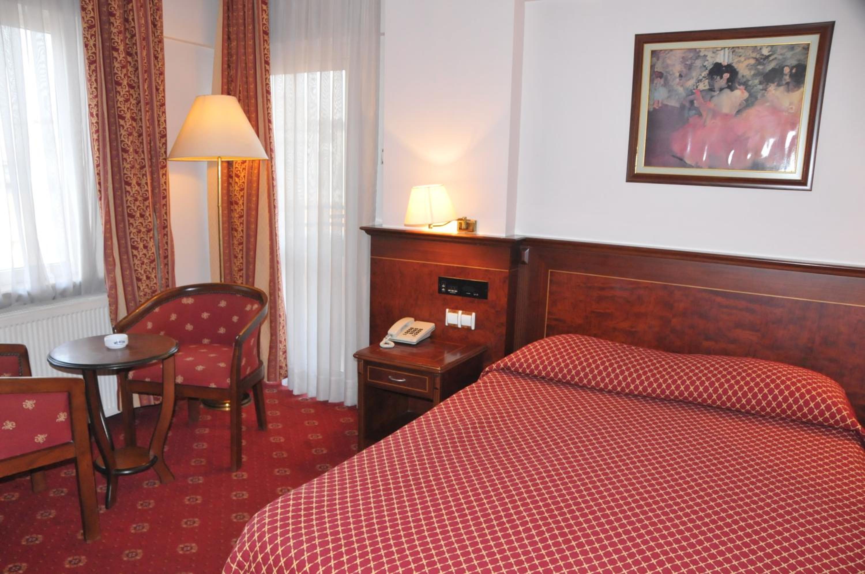 Ozilhan Hotel - Image 32