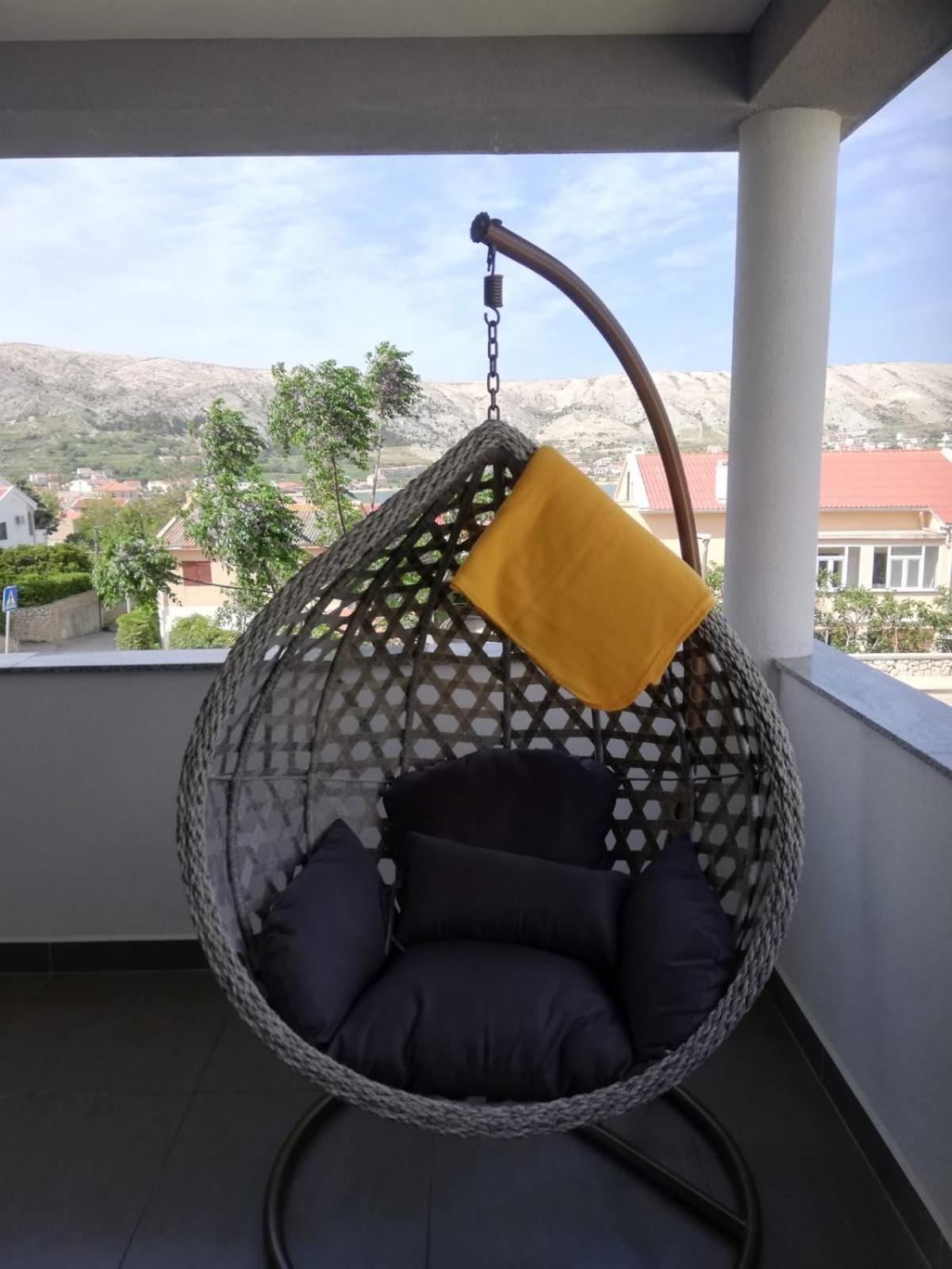 Apartment Villa Franci Pag with heating and open all year