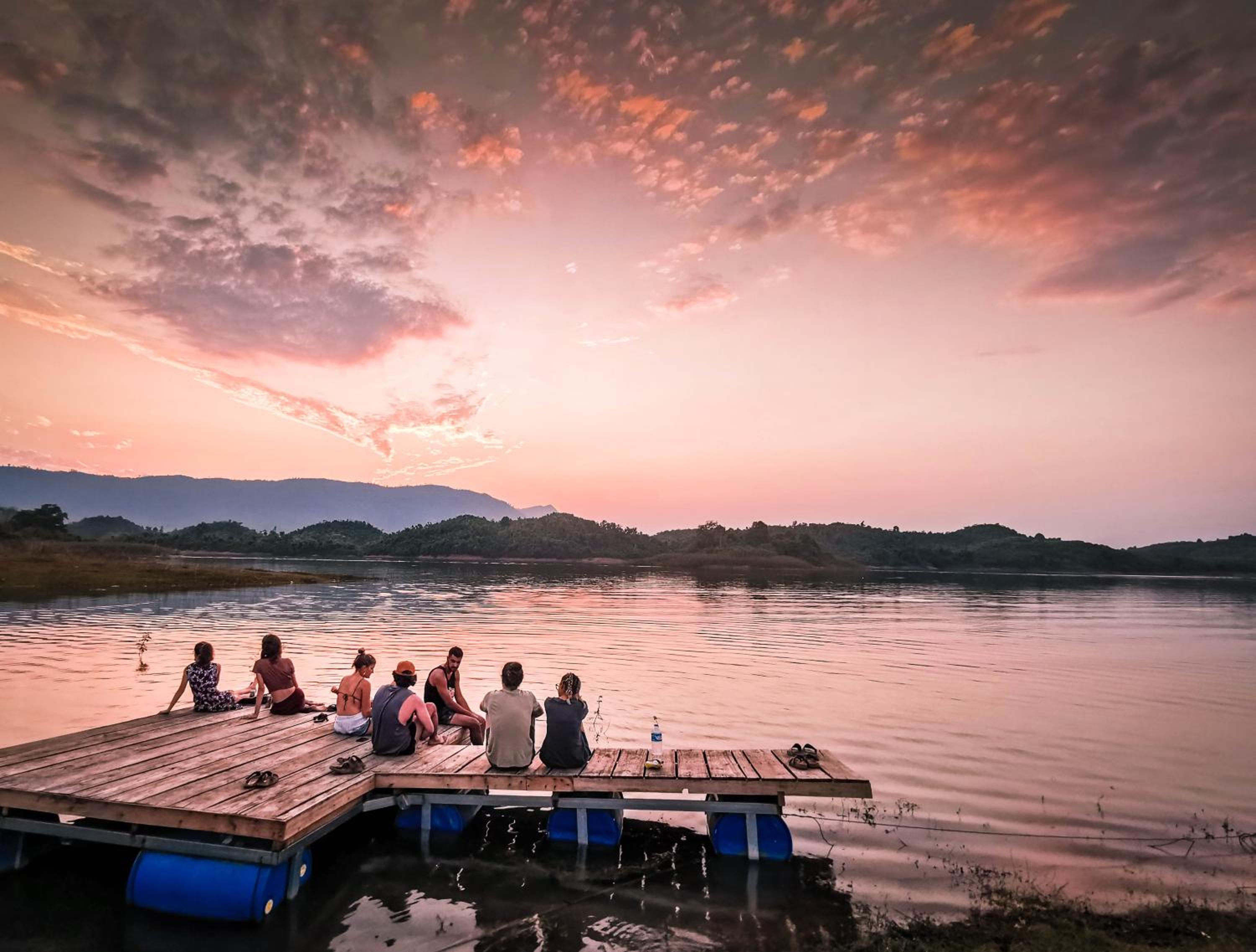 Sunset Nam Ngum resort