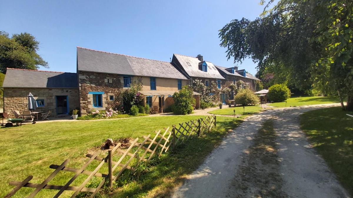 Domaine de la Tarais view 5