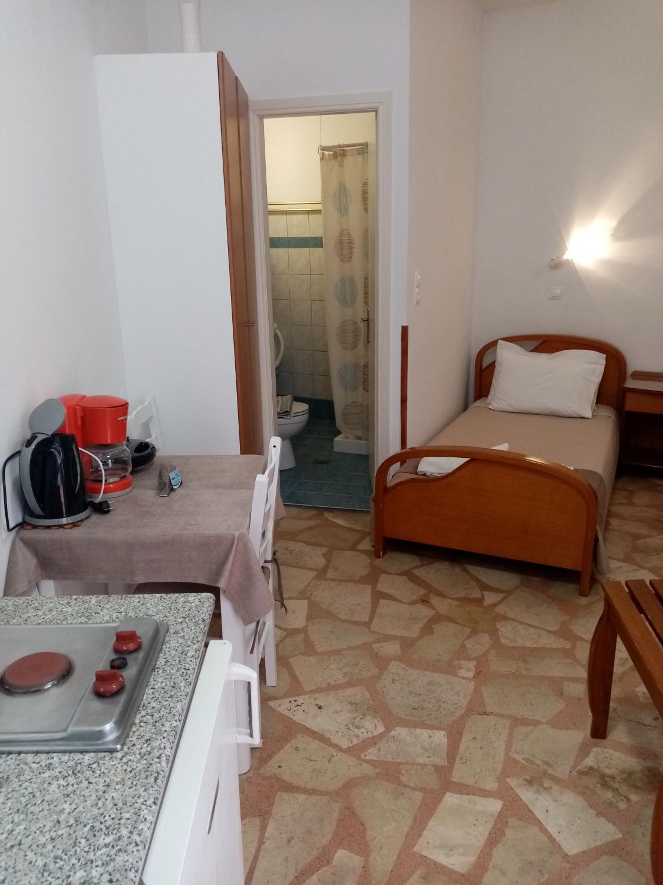 Photo 18