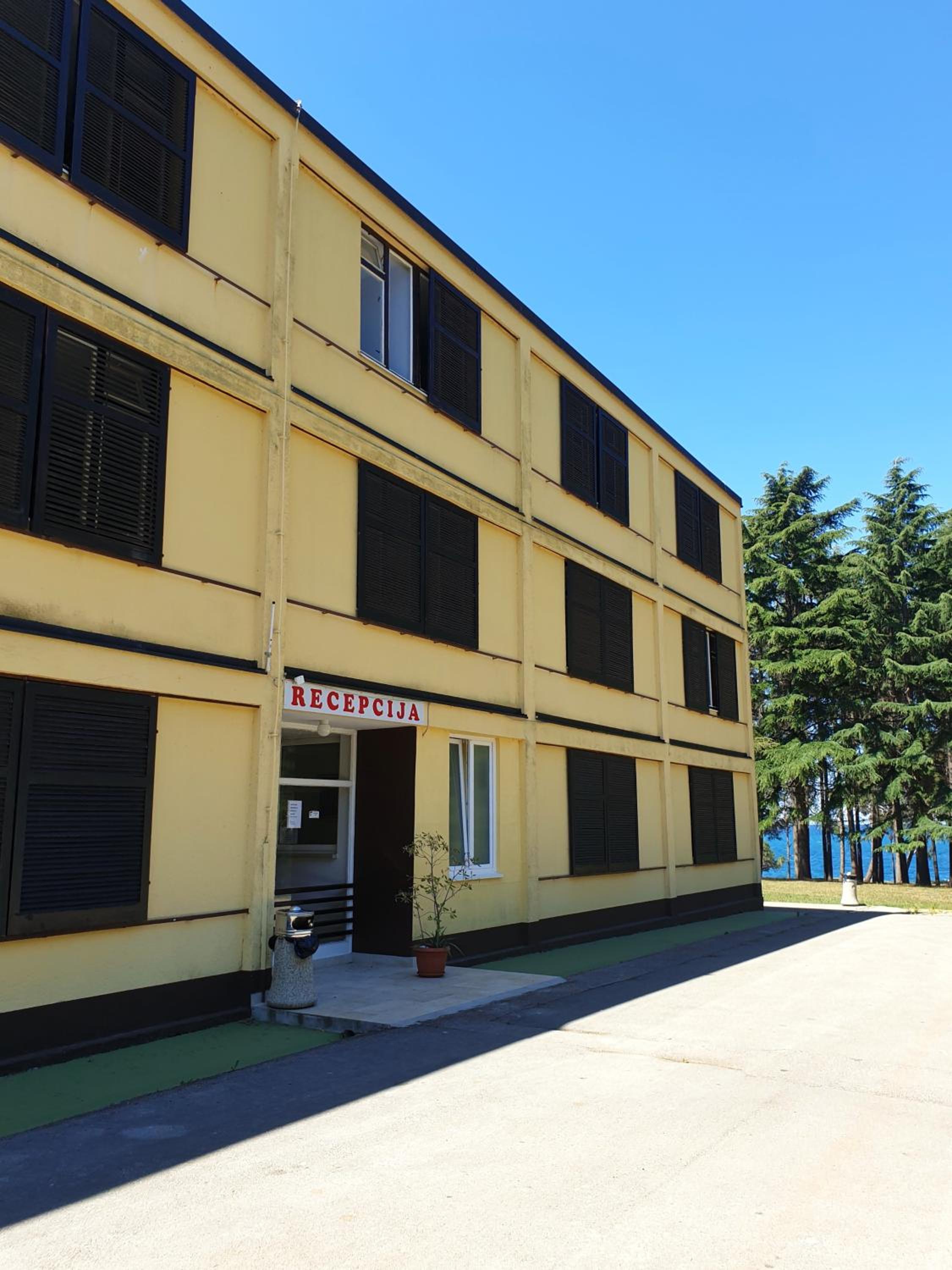Youth Hostel Pinesta