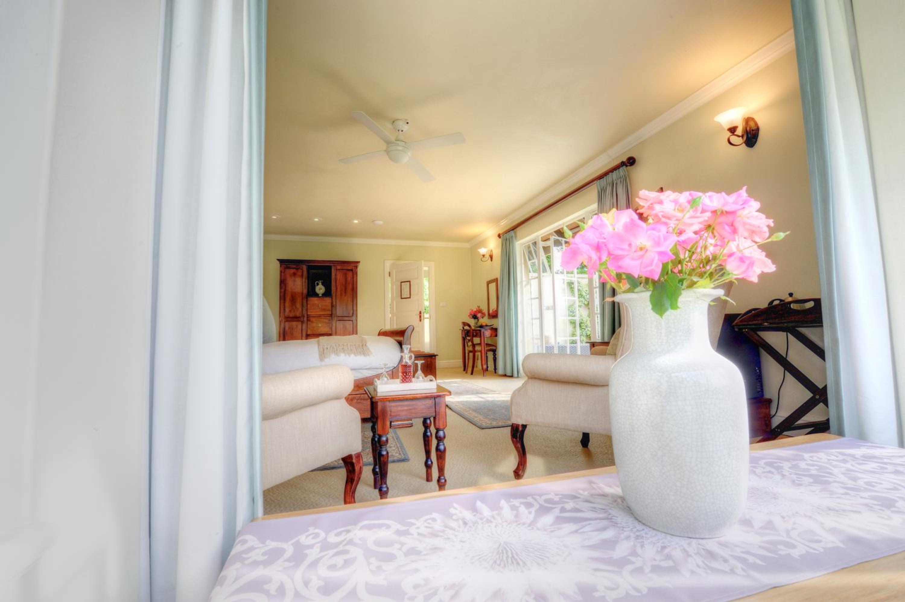 Moorcroft Manor Boutique Country Hotel