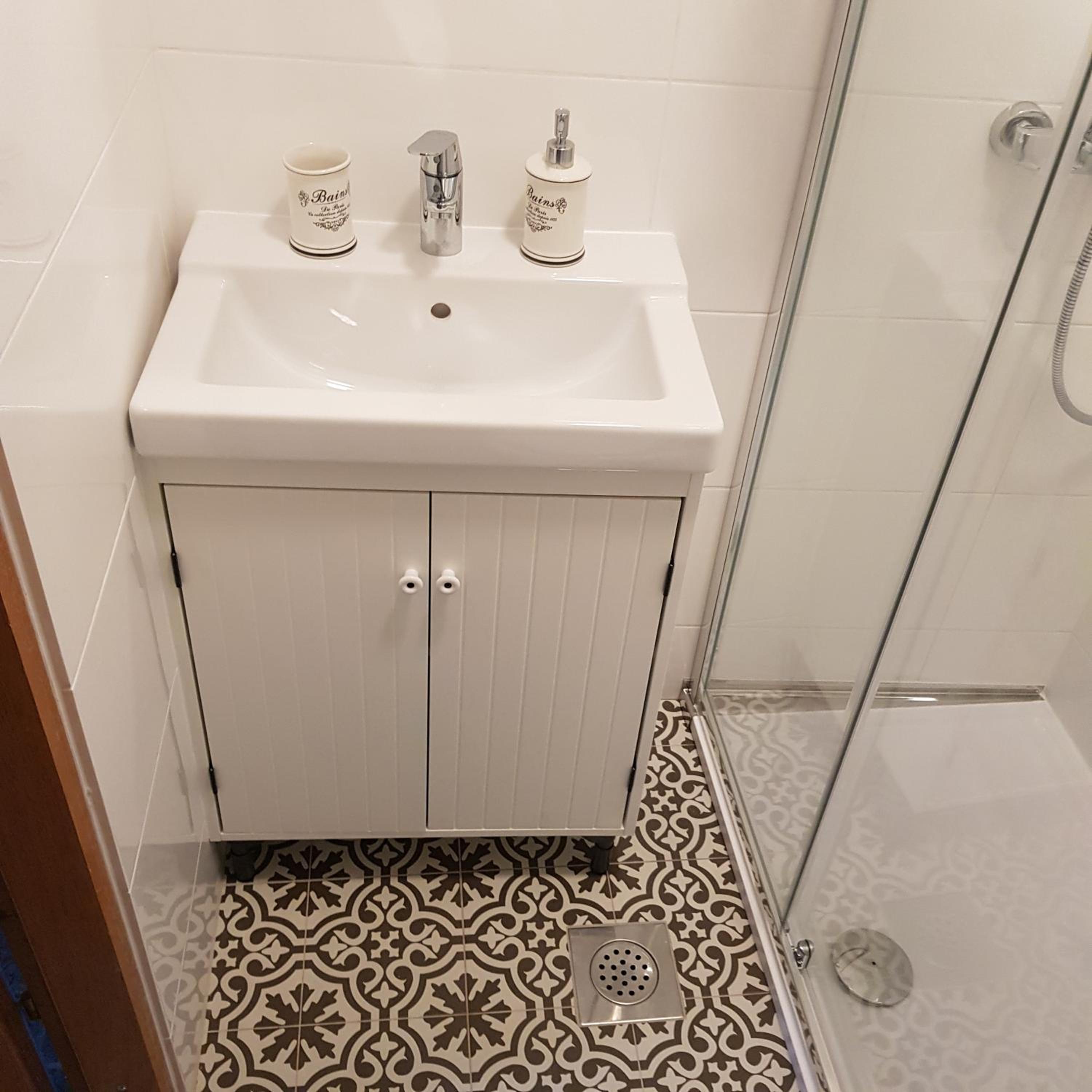 Come to M2 en Zagreb — bathroom