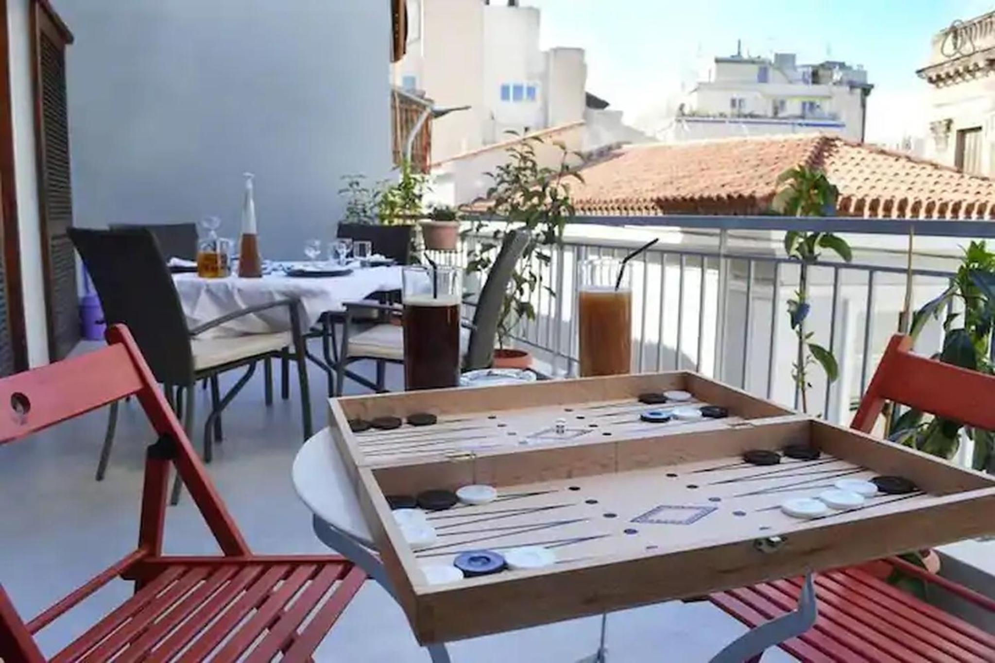 OpenAir HOT TUB/Big Balcony/Great Boutique Apt