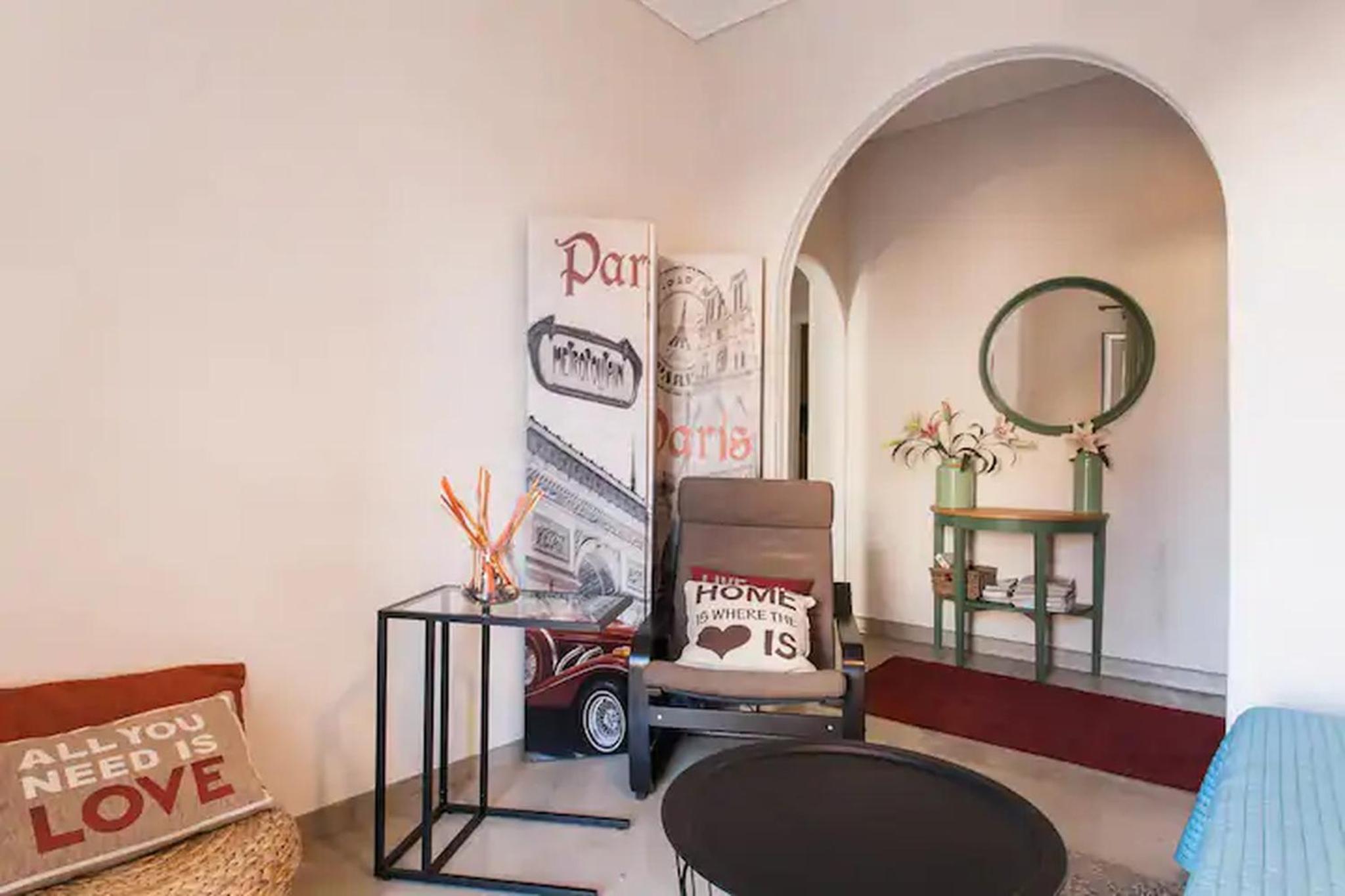 OpenAir HOT TUB/Big Balcony/Great Boutique Apt