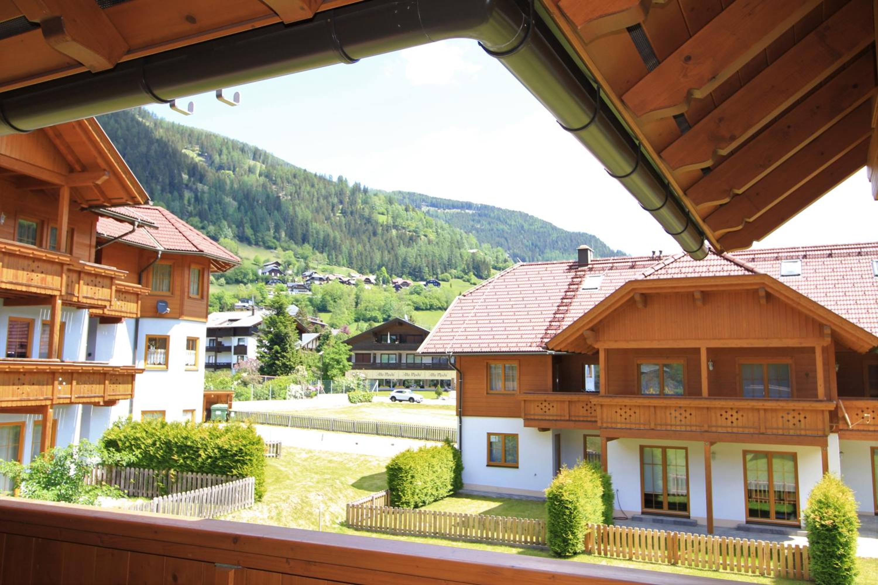 FeWo KITZ - Ski-to-door Apartment