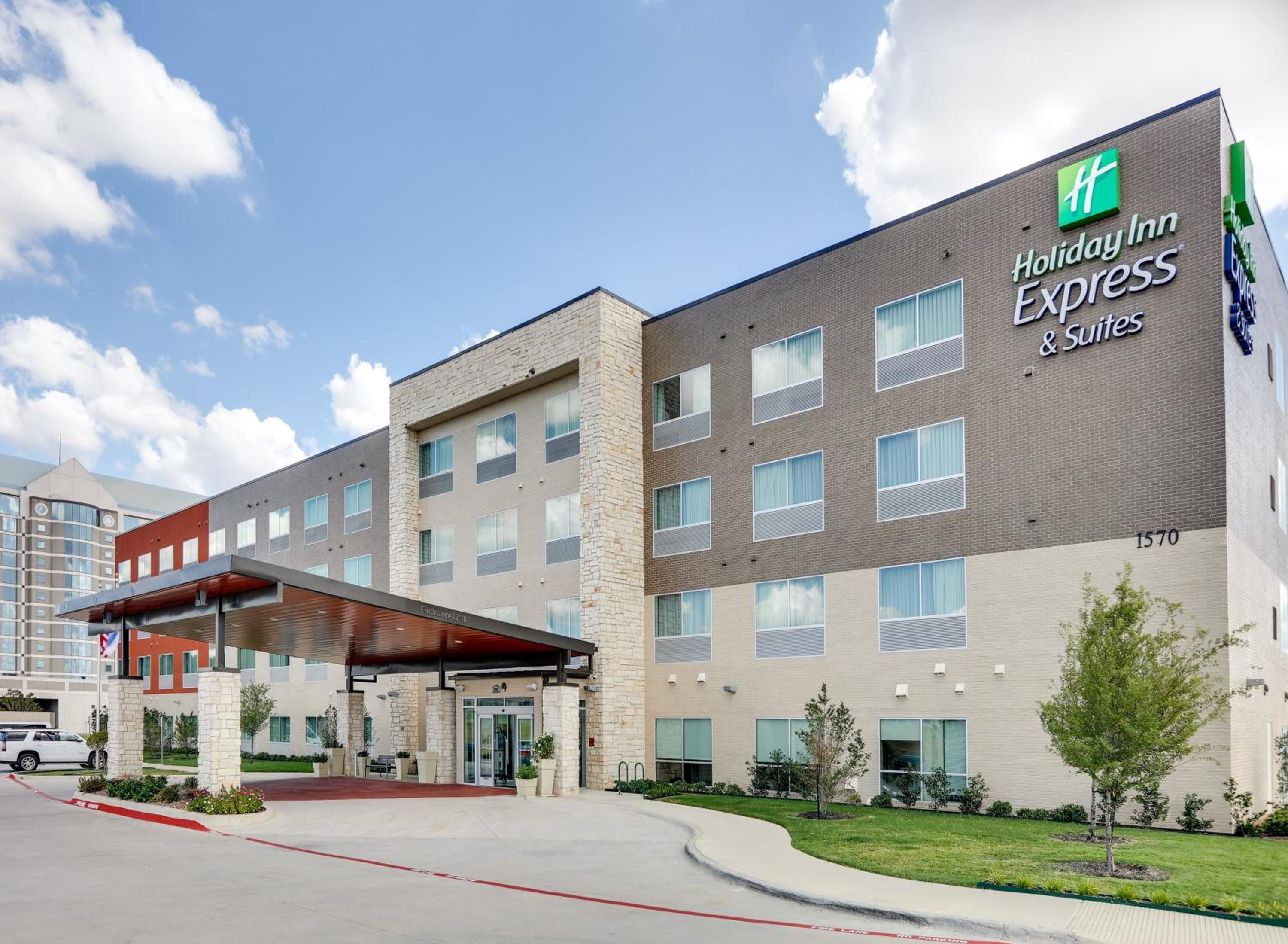 Hotel Holiday Inn Express & Suites Dallas Nw - Farmers Branch By Ihg