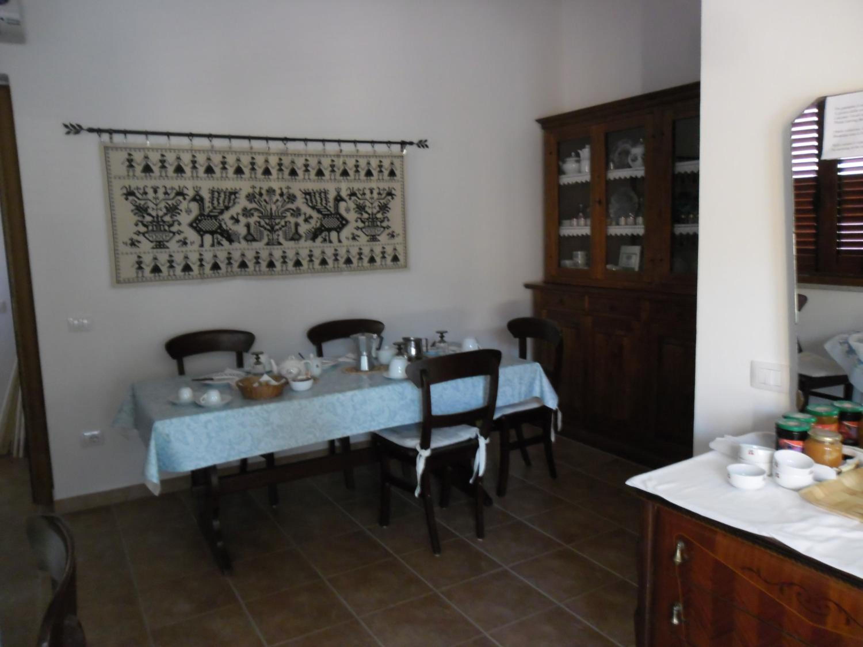 Photo 49