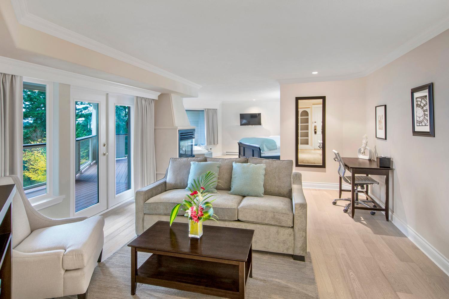 Villa Eyrie Resort