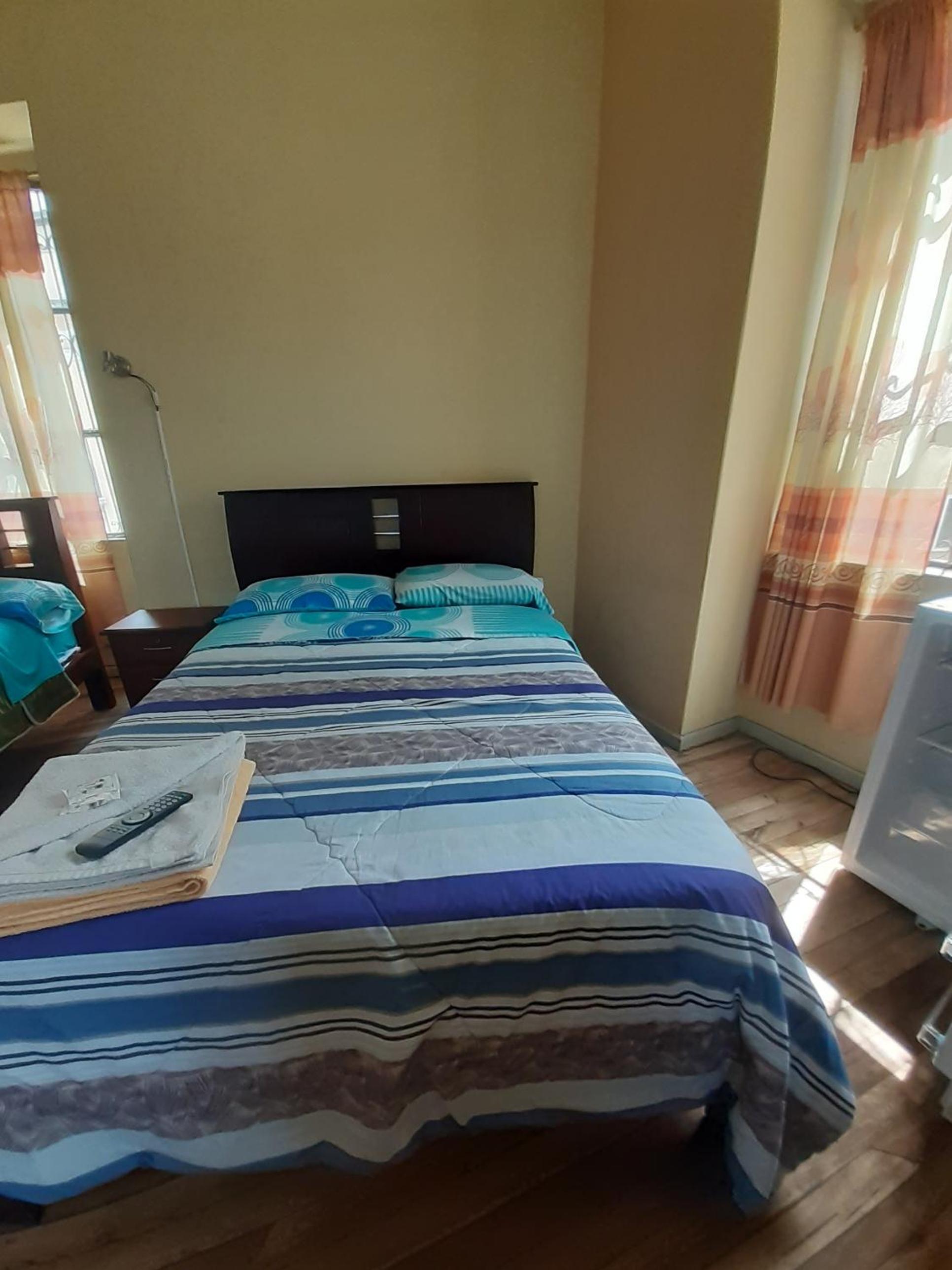 Hostal Mediodia