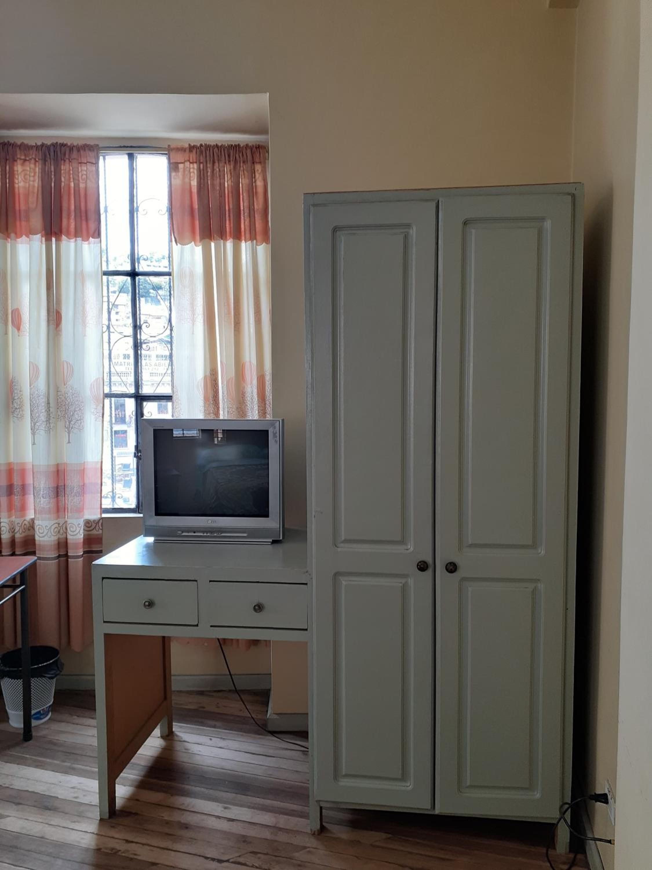 Hostal Mediodia