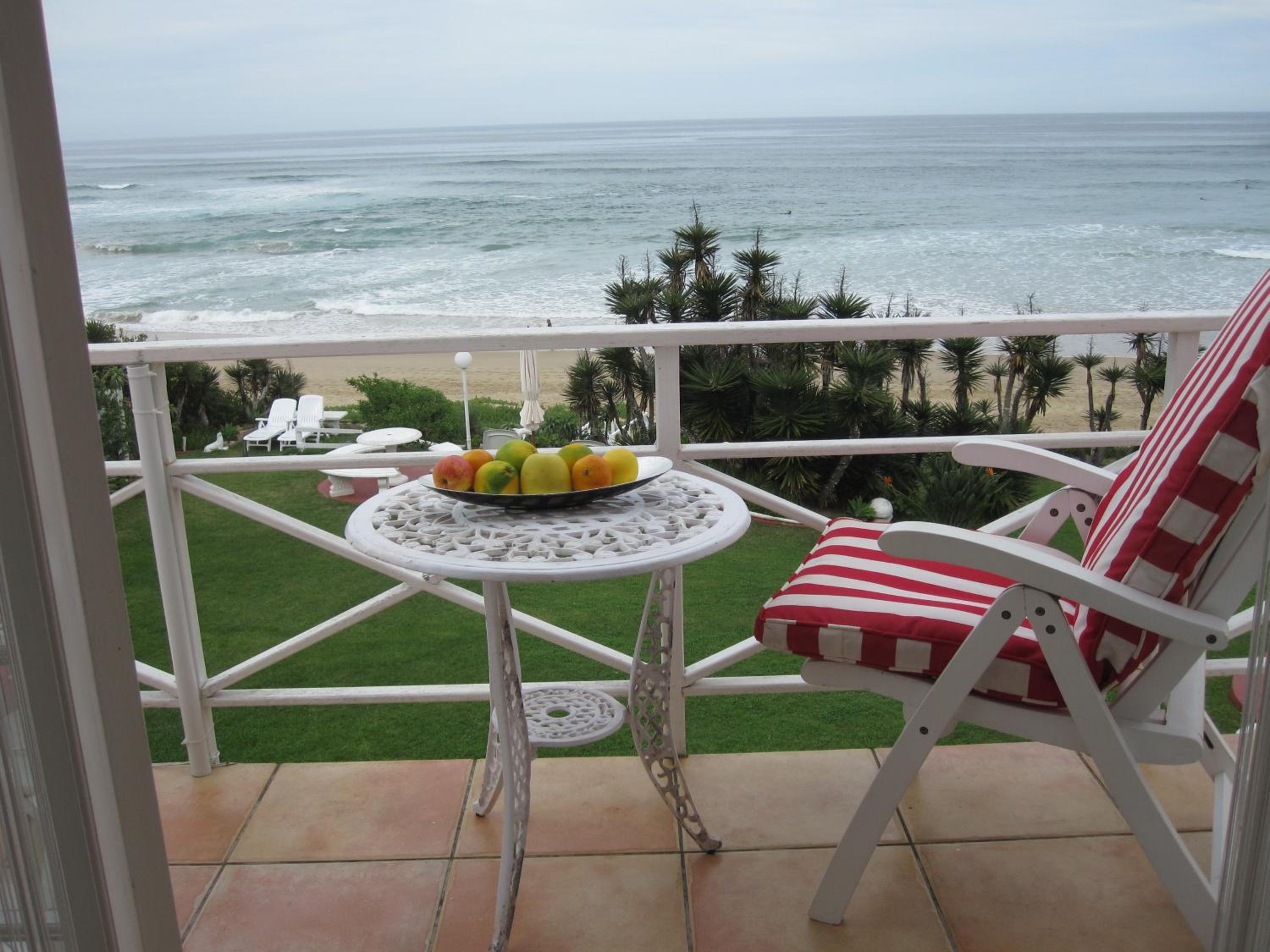 Haus am Strand - on the Beach