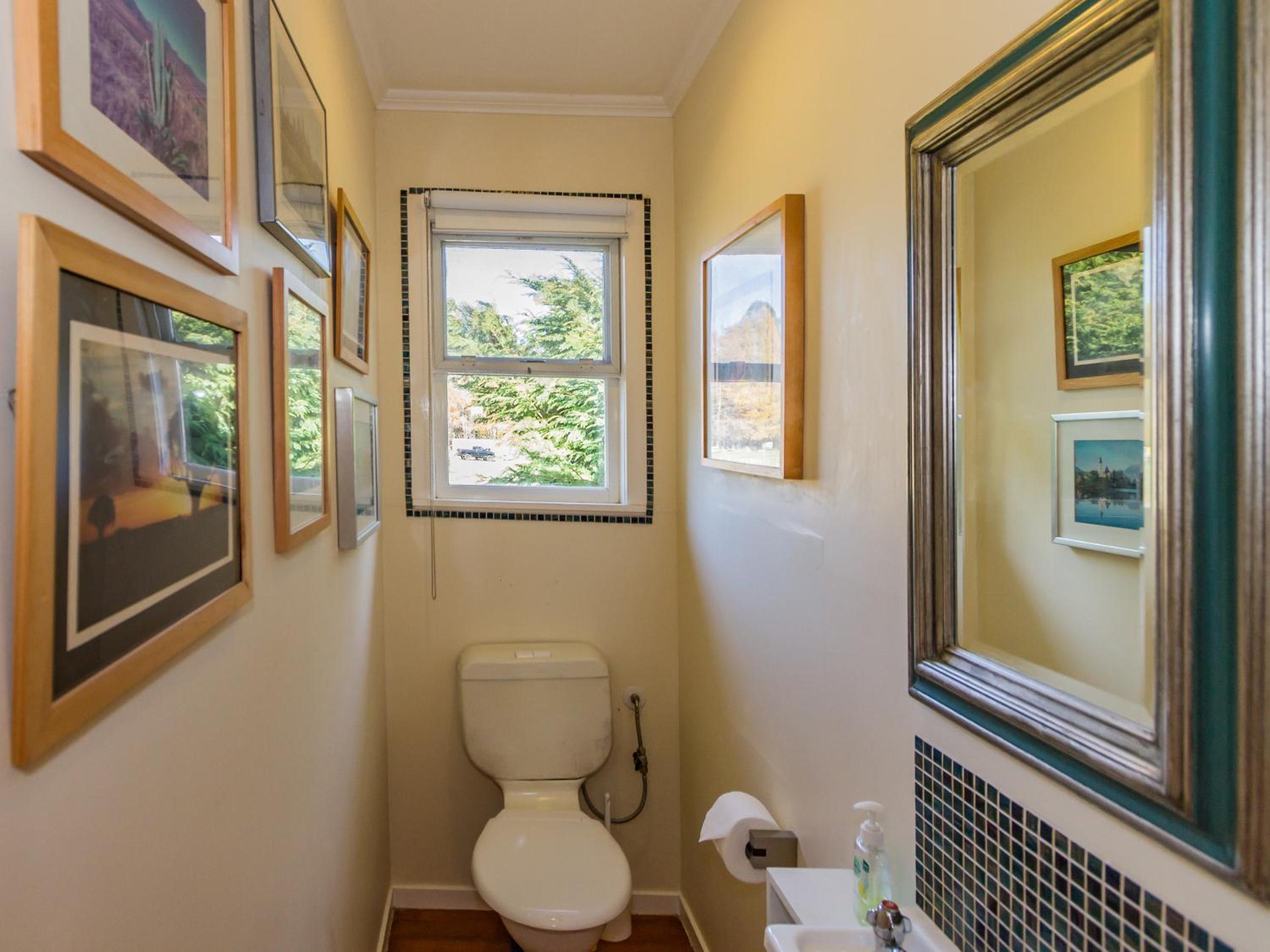 Snowcano Cottage - Rangataua Holiday Home