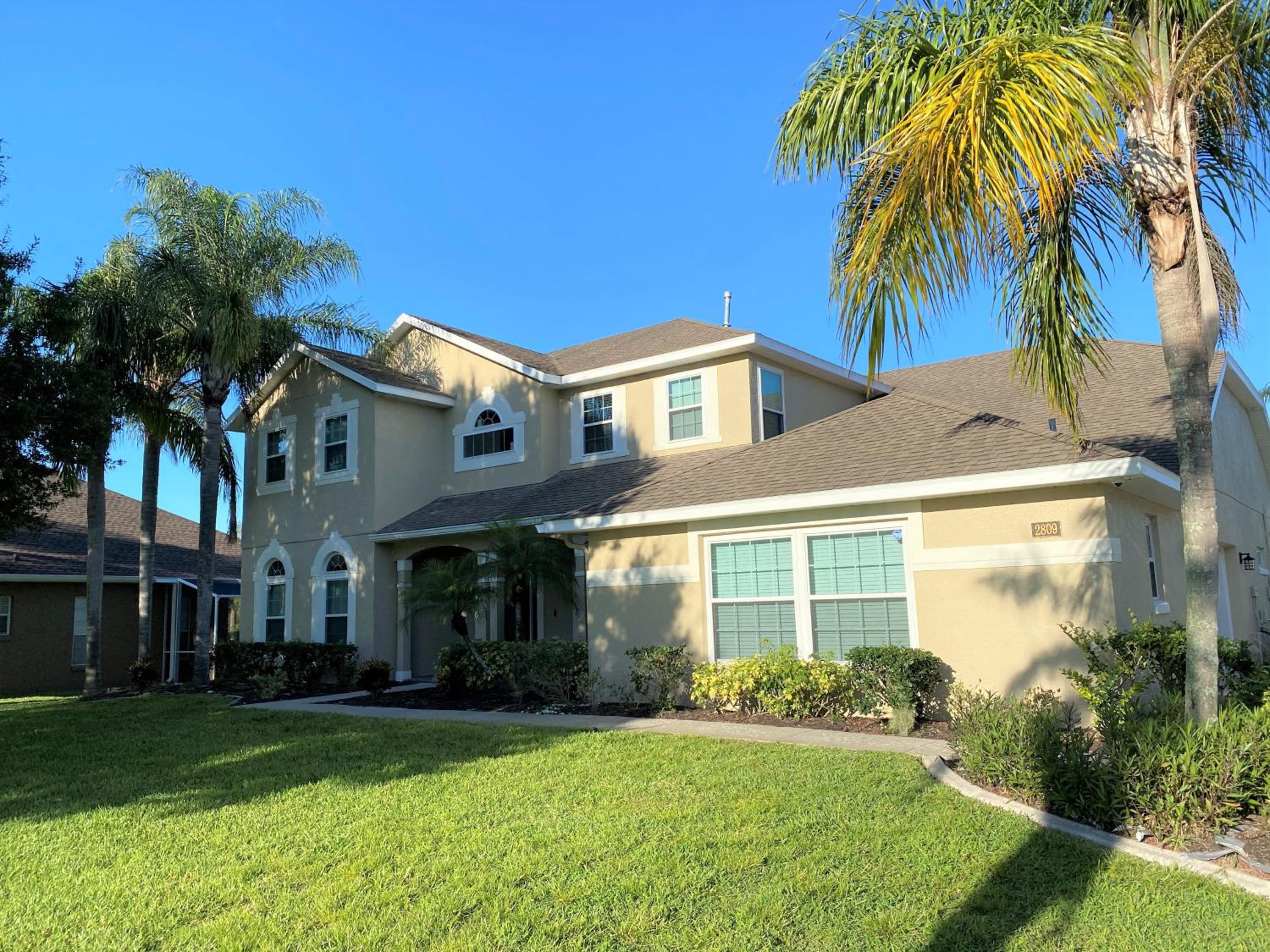 Phenomenal 7BR 4 Master Suites Southeast Pool Hot Tub Gas BBQ 2 Miles to Disney