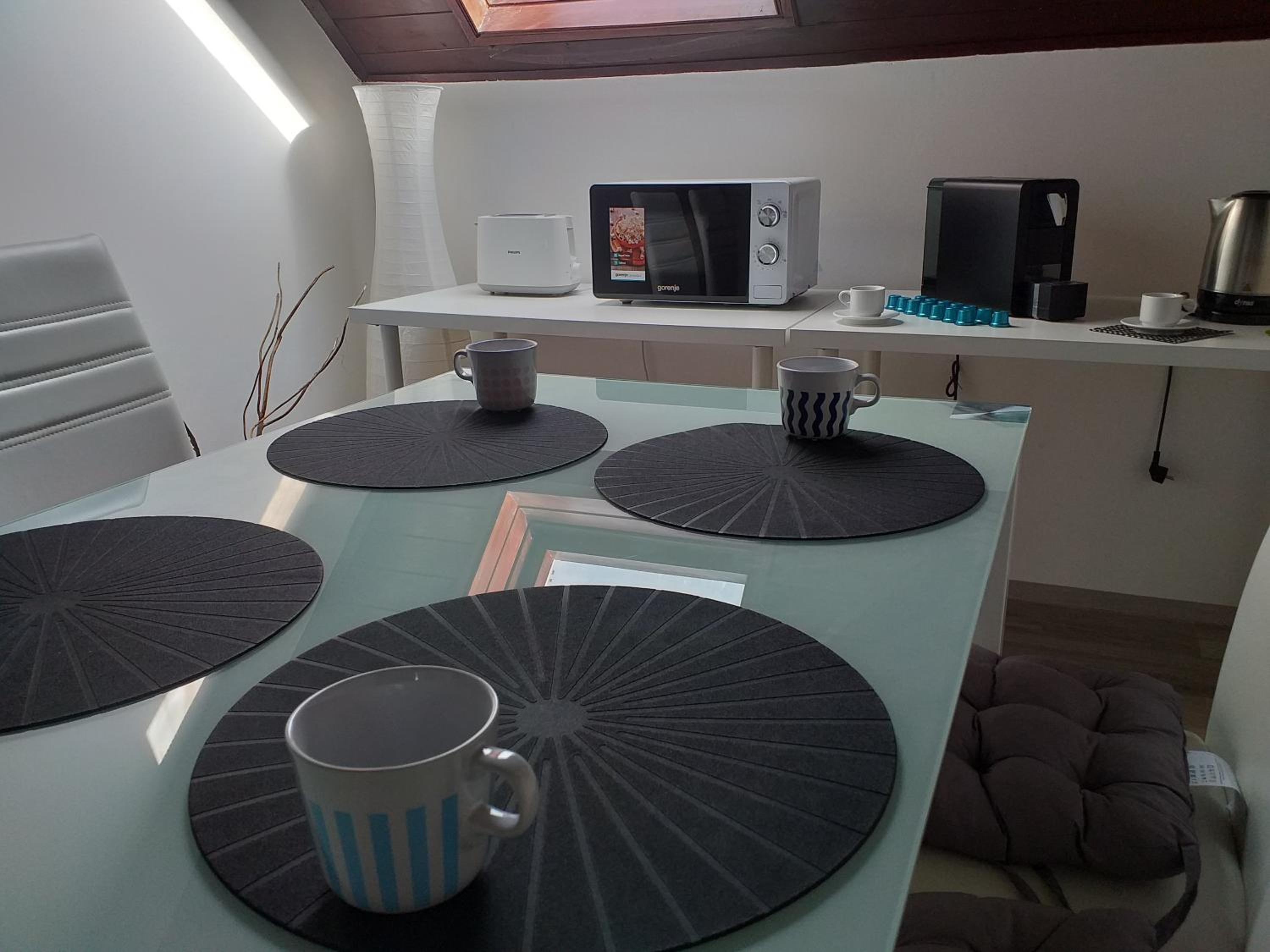 ART INN APARTMANHÁZ BALATON-GYENESDIÁS