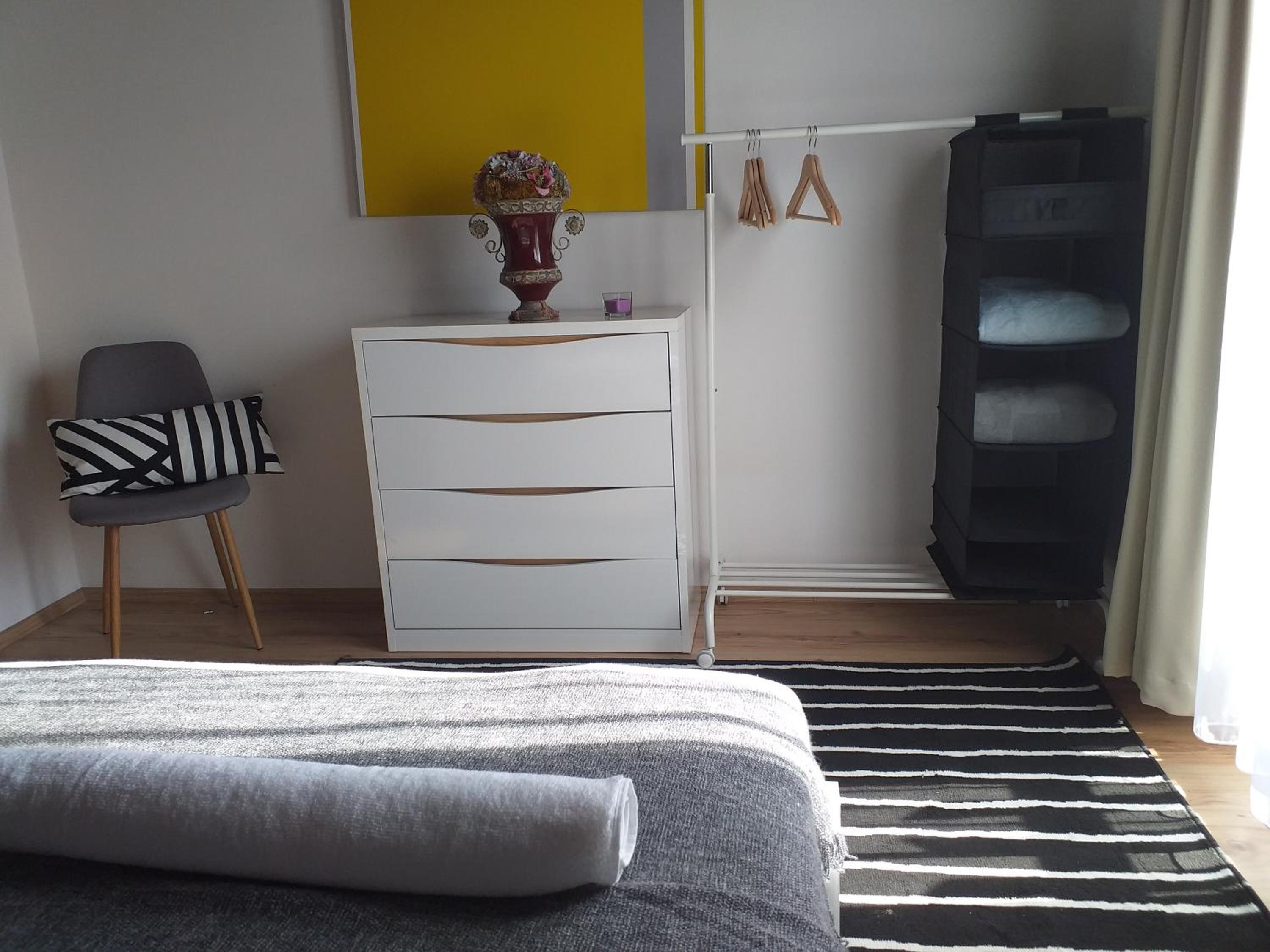 ART INN APARTMANHÁZ BALATON-GYENESDIÁS