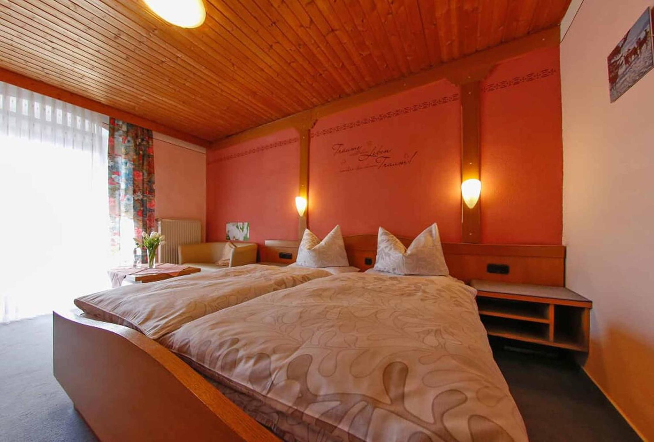 Gasthof-Metzgerei-Pension Schierlitz view 3