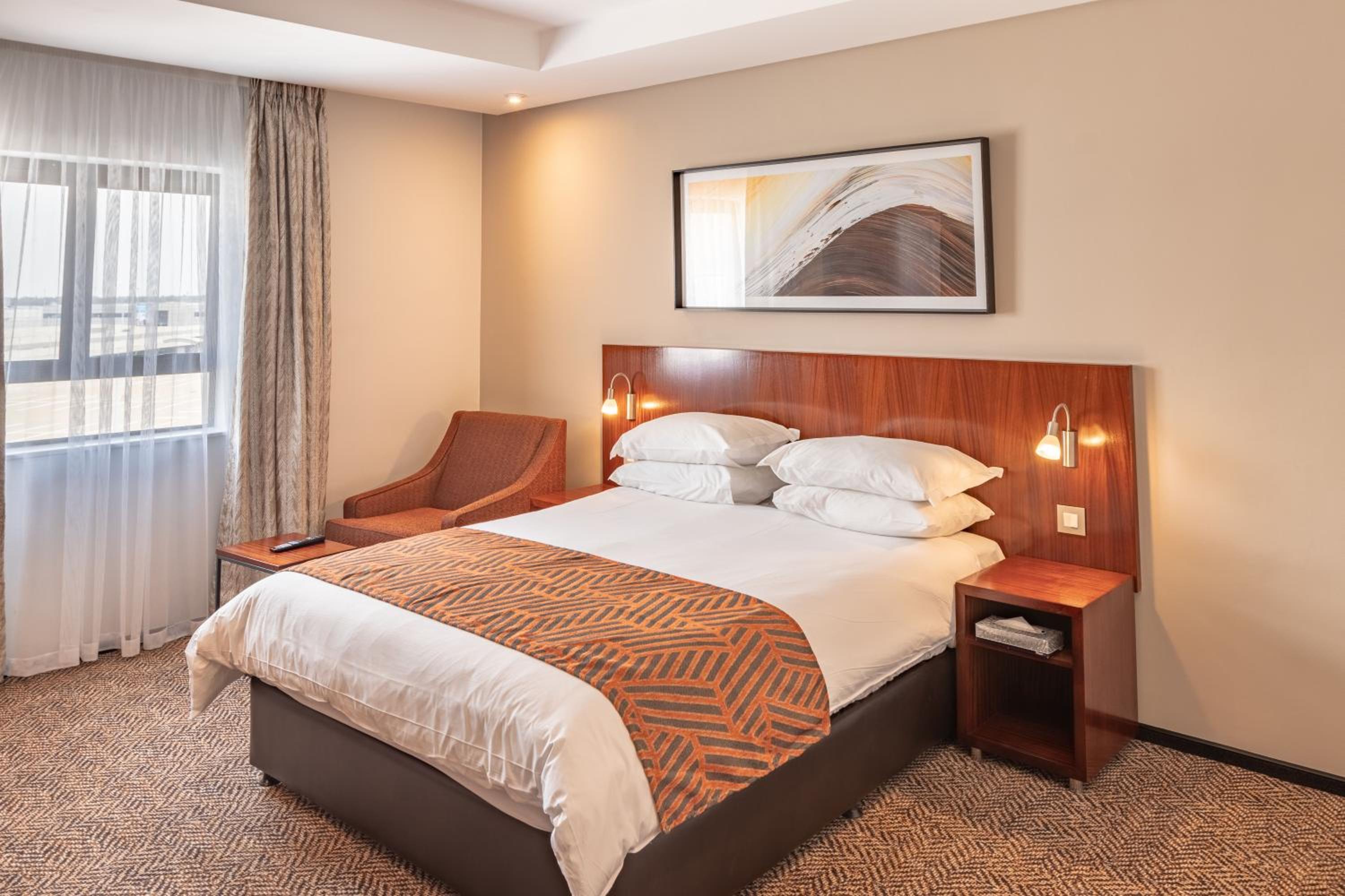 Kempton Park Vacations - City Lodge Hotel at OR Tambo International Airport - Property Image 5