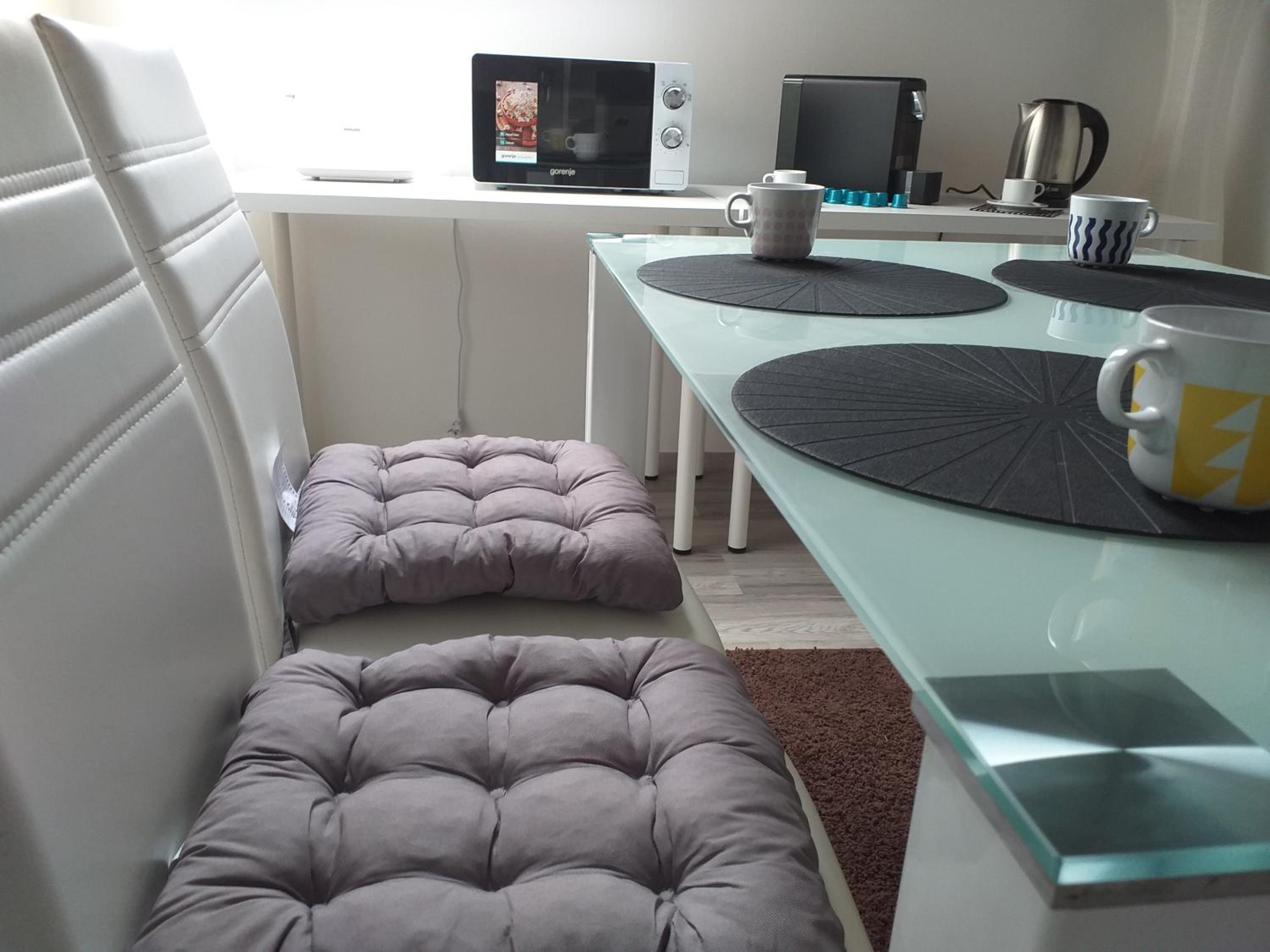 ART INN APARTMANHÁZ BALATON-GYENESDIÁS