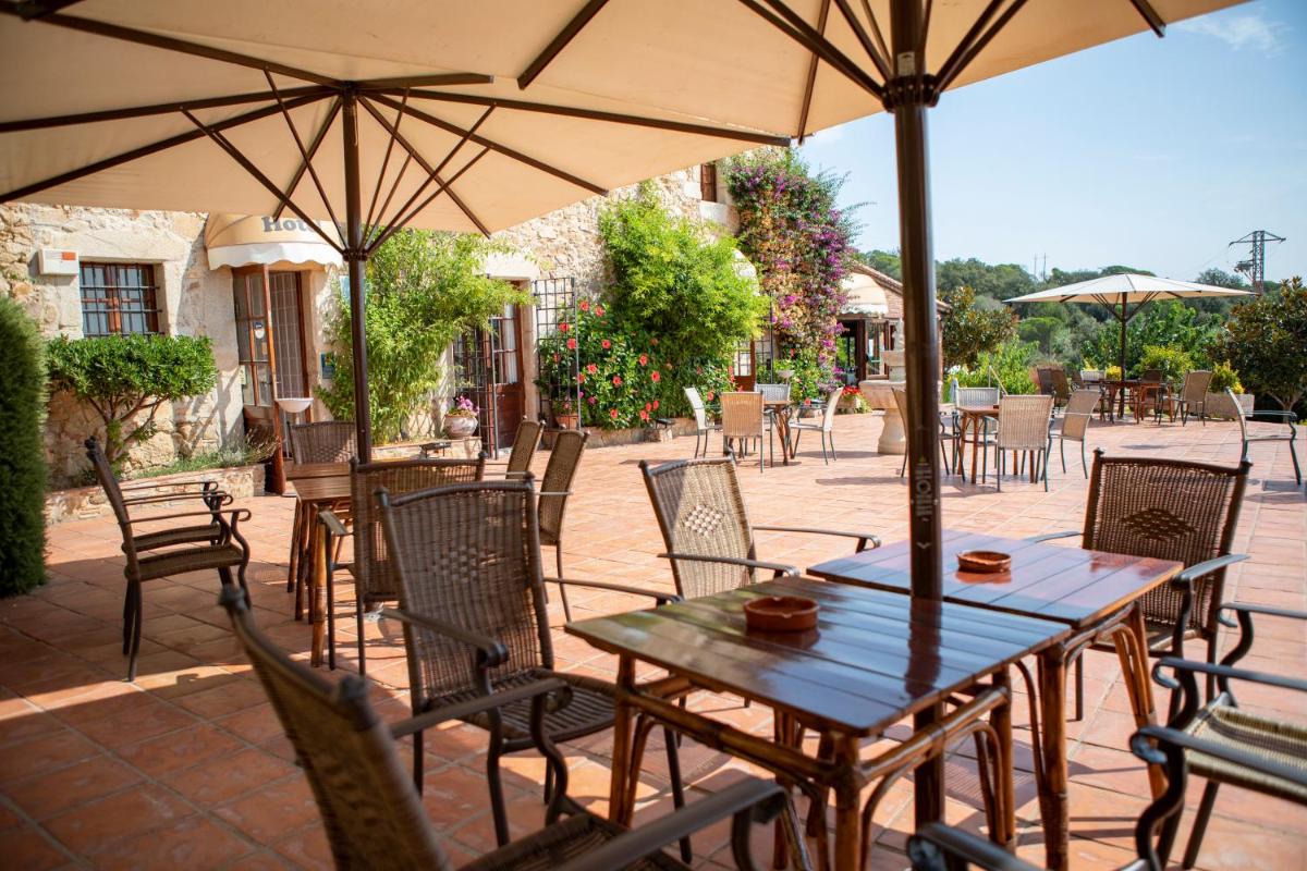outdoor BBQ area