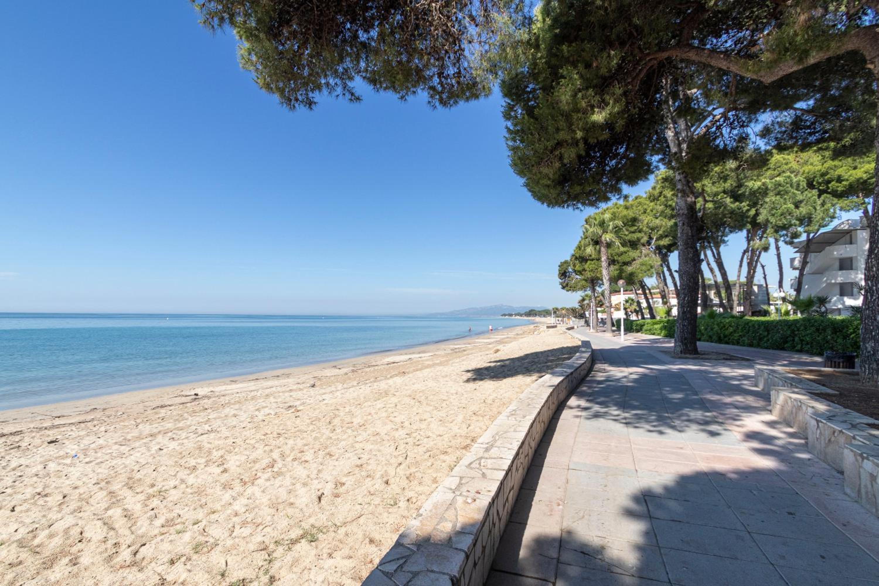 Apartamentos Internacional Arysal