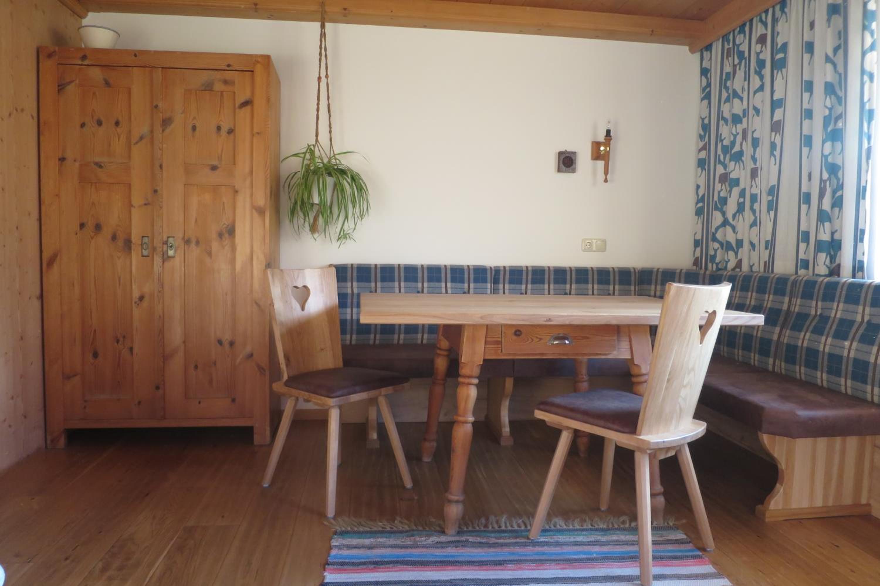Ferienhaus & -wohnung Flatscher view 4