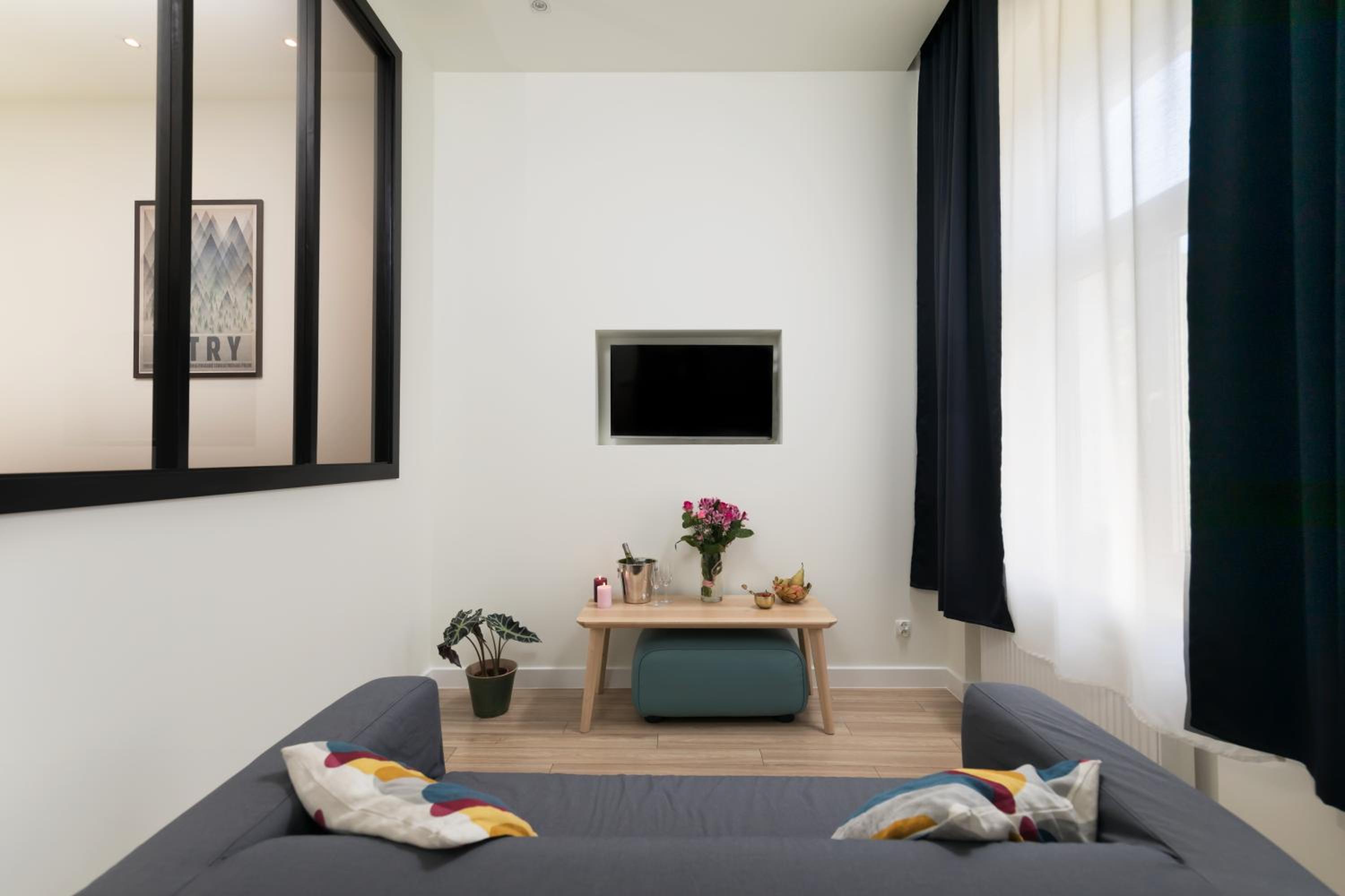 Platinum Suites